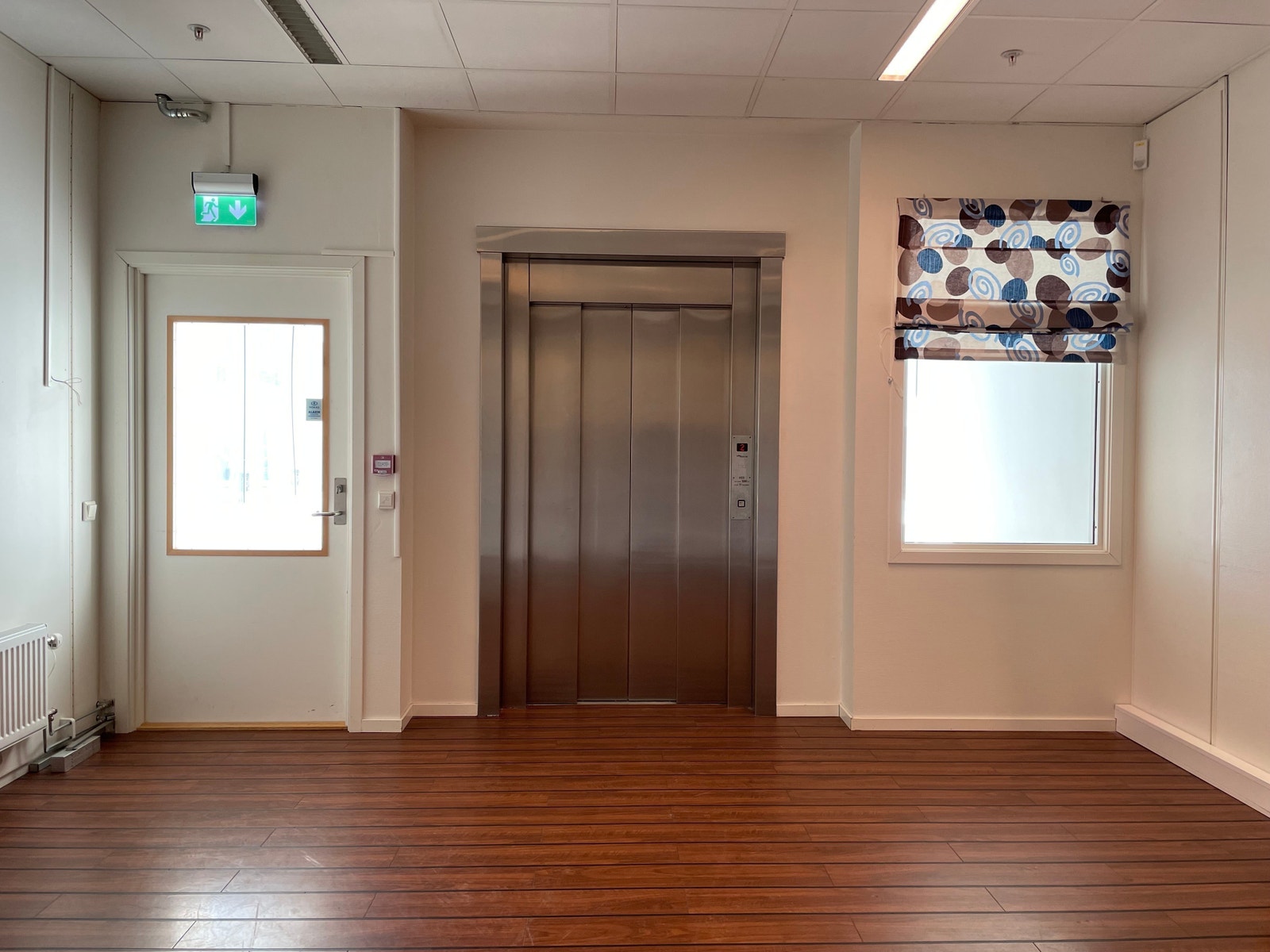 Heis direkte til lokalet Galleribilde