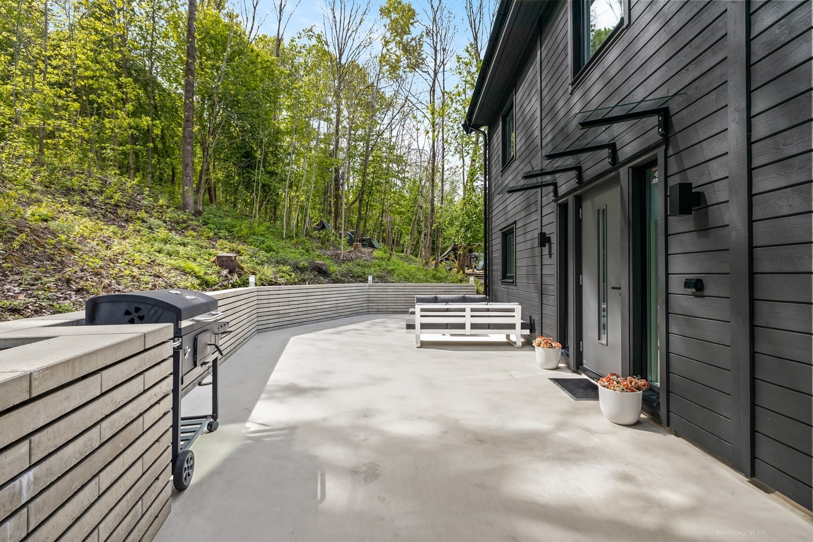 Her har du en lun og hyggelig plass, med gode muligheter for sittegruppe. Galleribilde