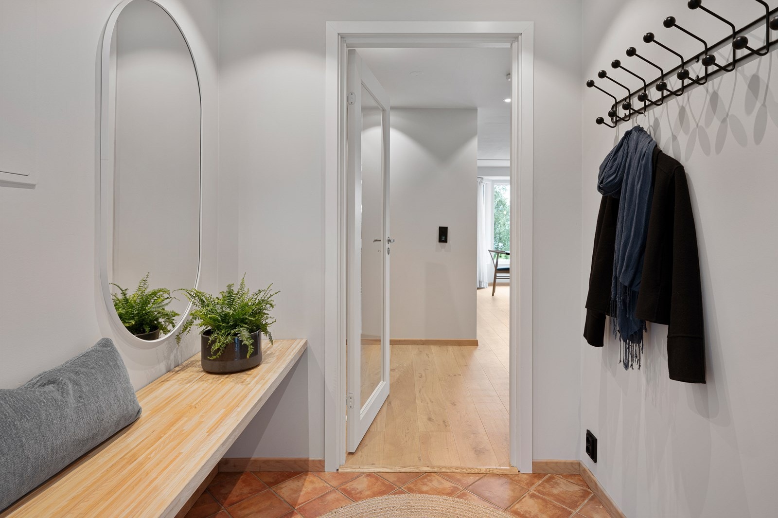 Entréen på 3m². Galleribilde