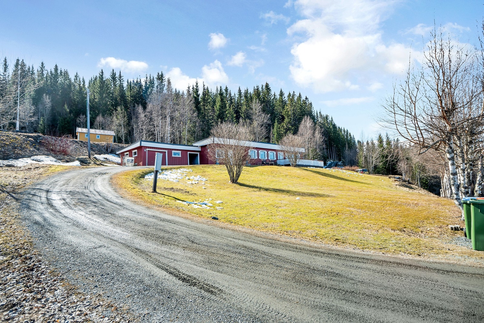 Velkommen til Dalåmoveien 71 - Kontakt megler på 918 50 709 / morten.kjelsberg@em1.no dersom det ønskes privatvisning. Galleribilde