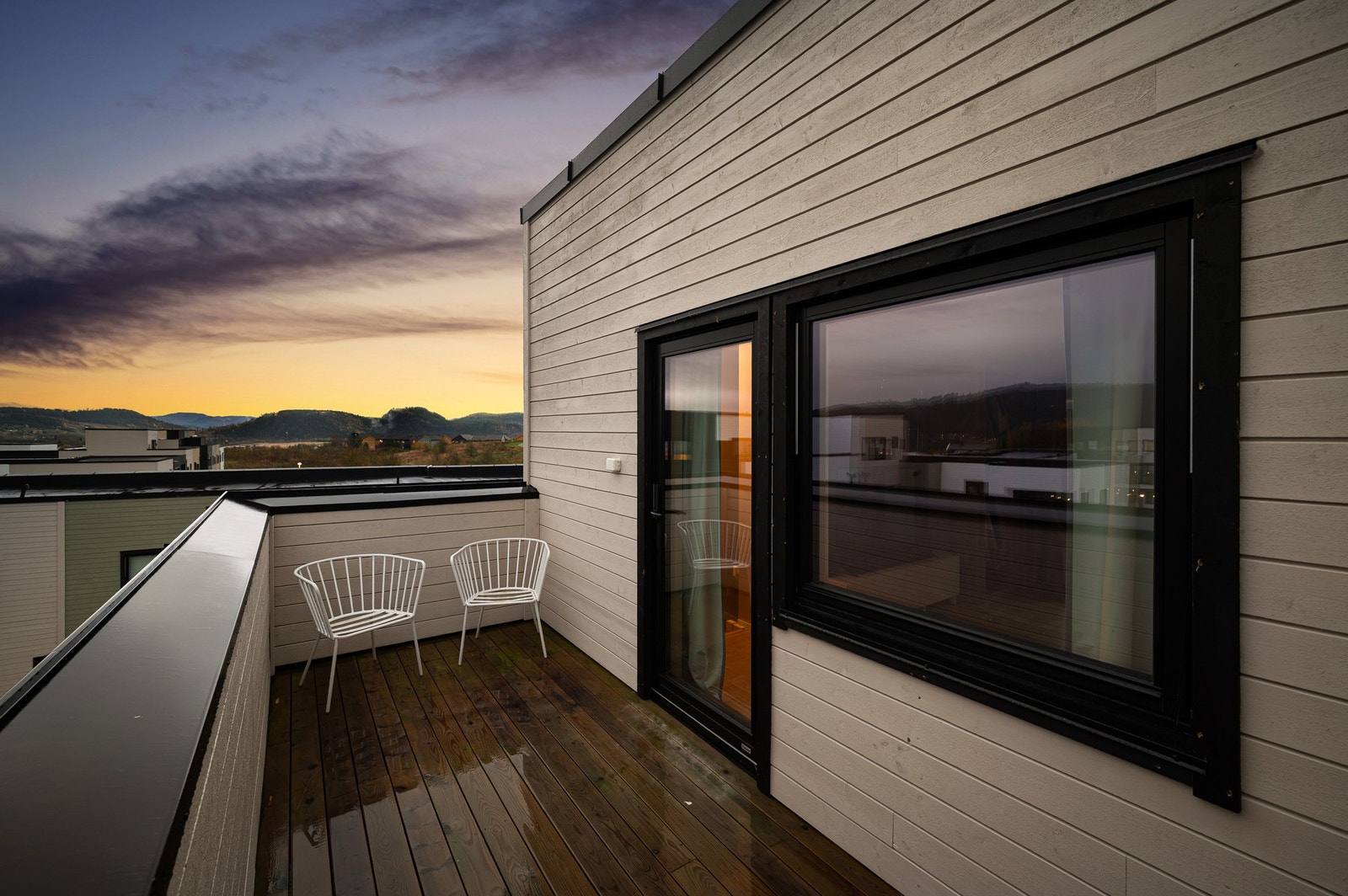 Her kan morgensolen nytes. Galleribilde