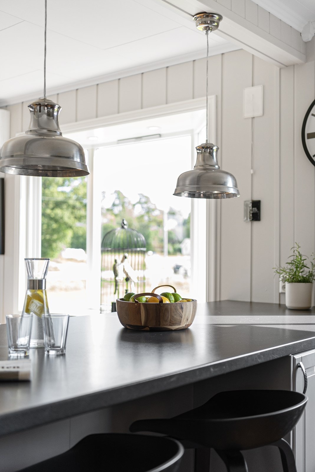 Praktisk barløsning på kjøkkenet, perfekt for hektiske hverdager Galleribilde