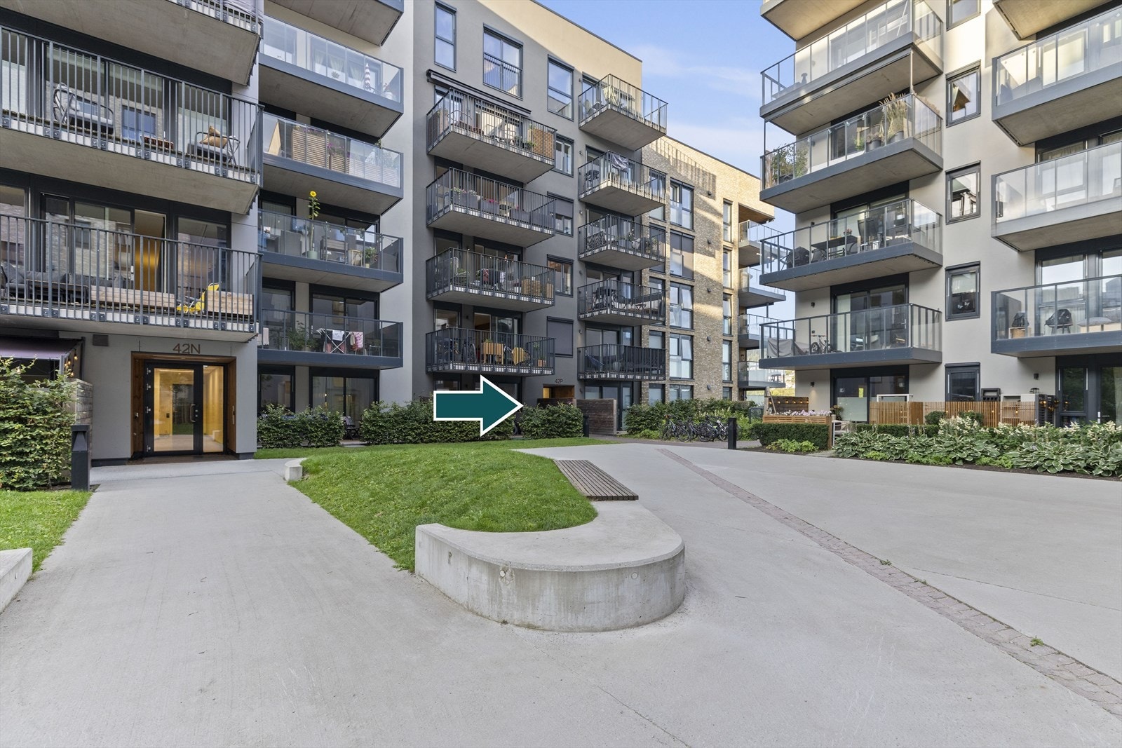 Inngangspartiet til boligen. Galleribilde