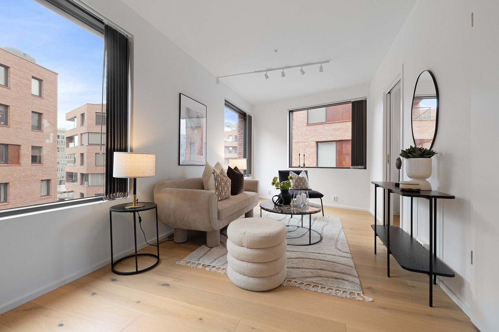 En smart planløsning med mye lys Galleribilde