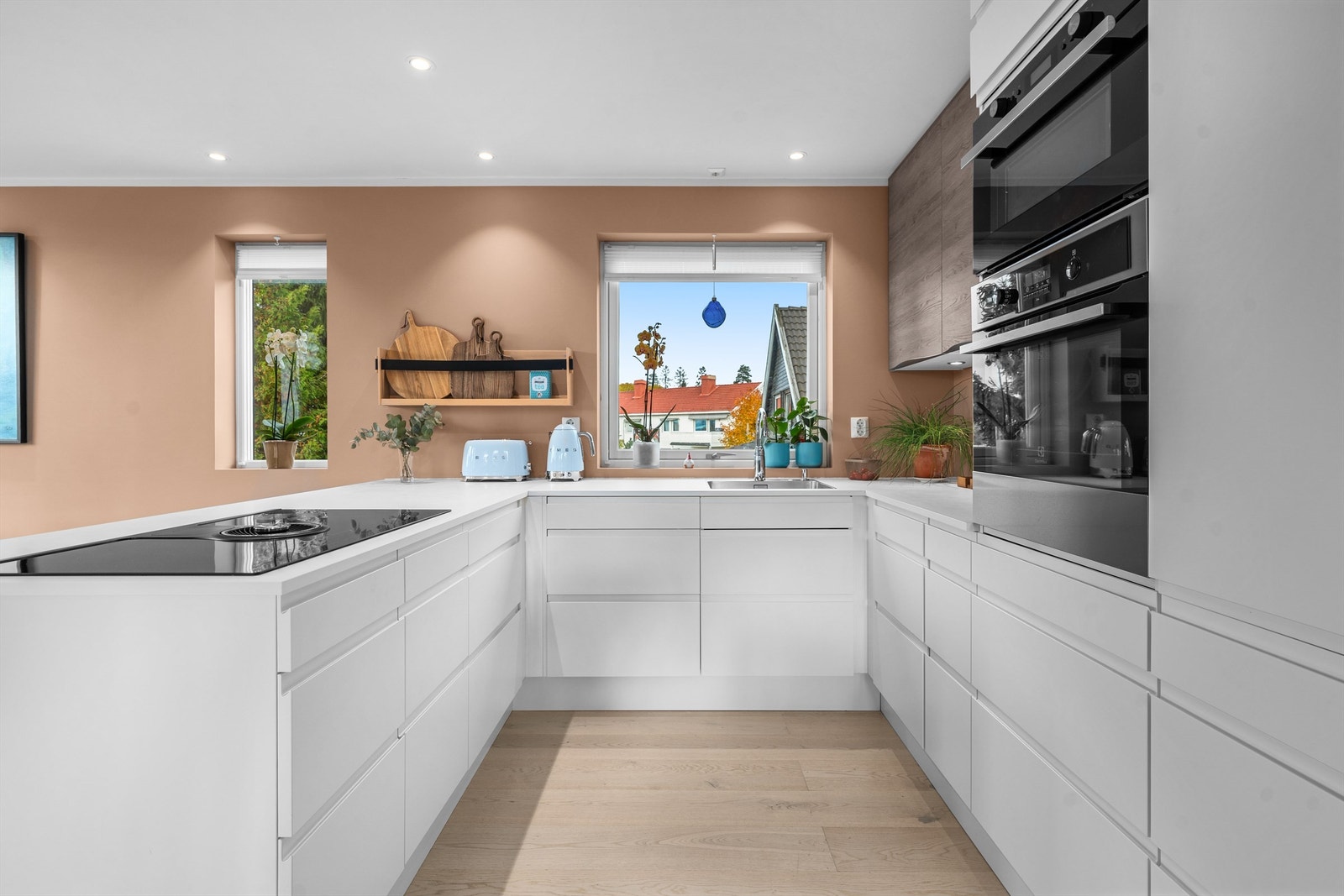 Lekkert og påkostet kvalitetskjøkken fra Aubo. Galleribilde