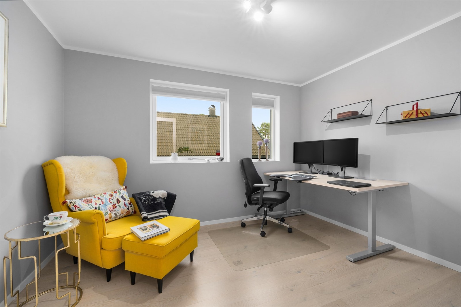 Soverom i 2. etasje | Perfekt som hjemmekontor. Galleribilde