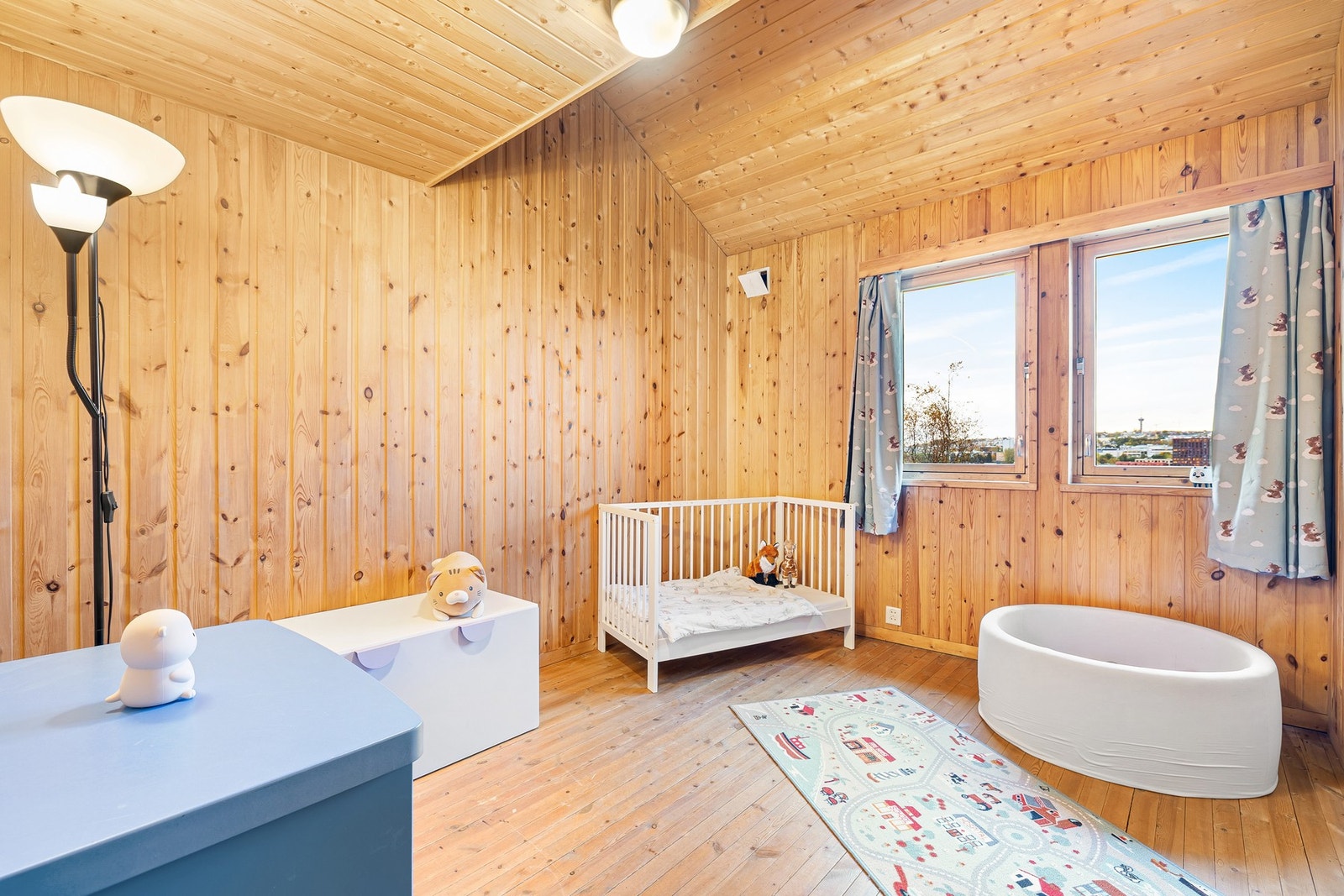 Soverom 2 er på 9,5 kvm. Galleribilde