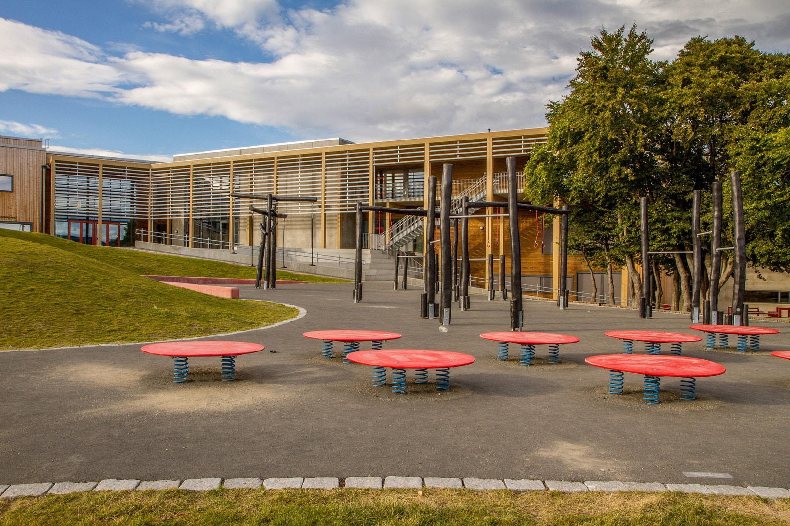 Boligen sokner til attraktive Åsveien skole. Galleribilde