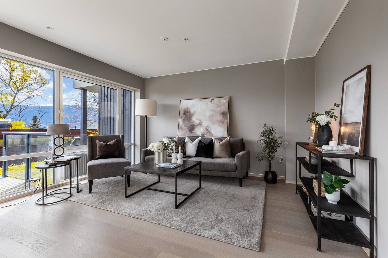 PrivatMegleren ved Svein Liavaag har gleden av å presentere Tunvollveien 13 A Galleribilde