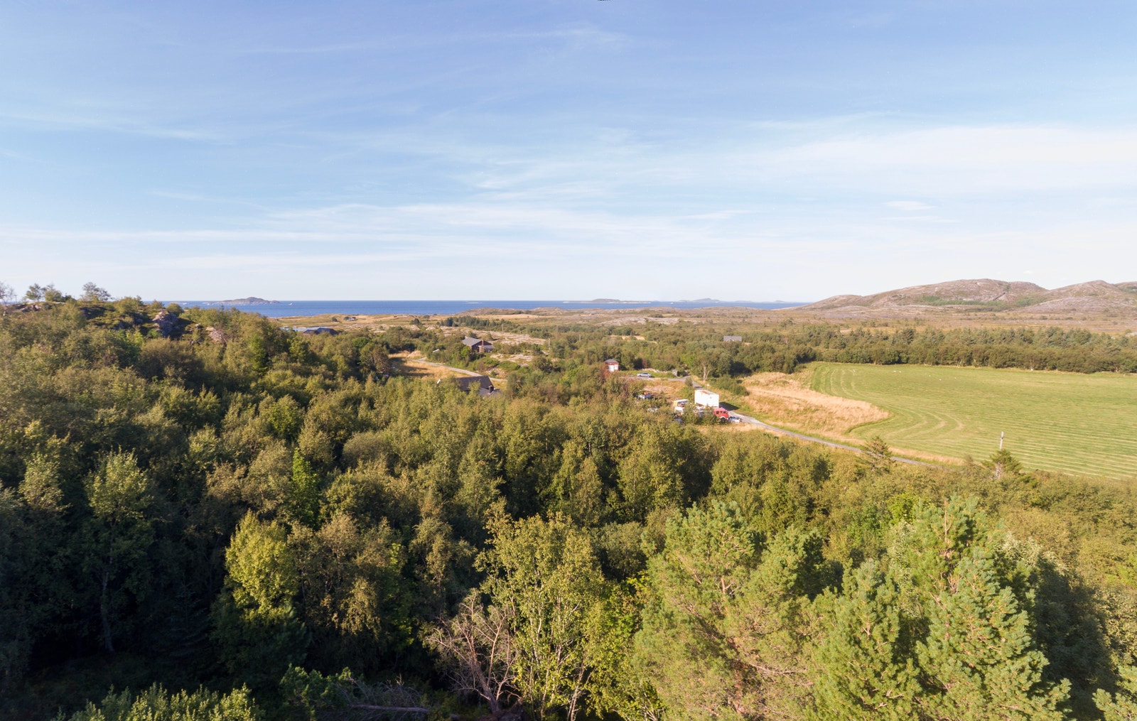 Utsikt rett opp fra tomt 3 Galleribilde