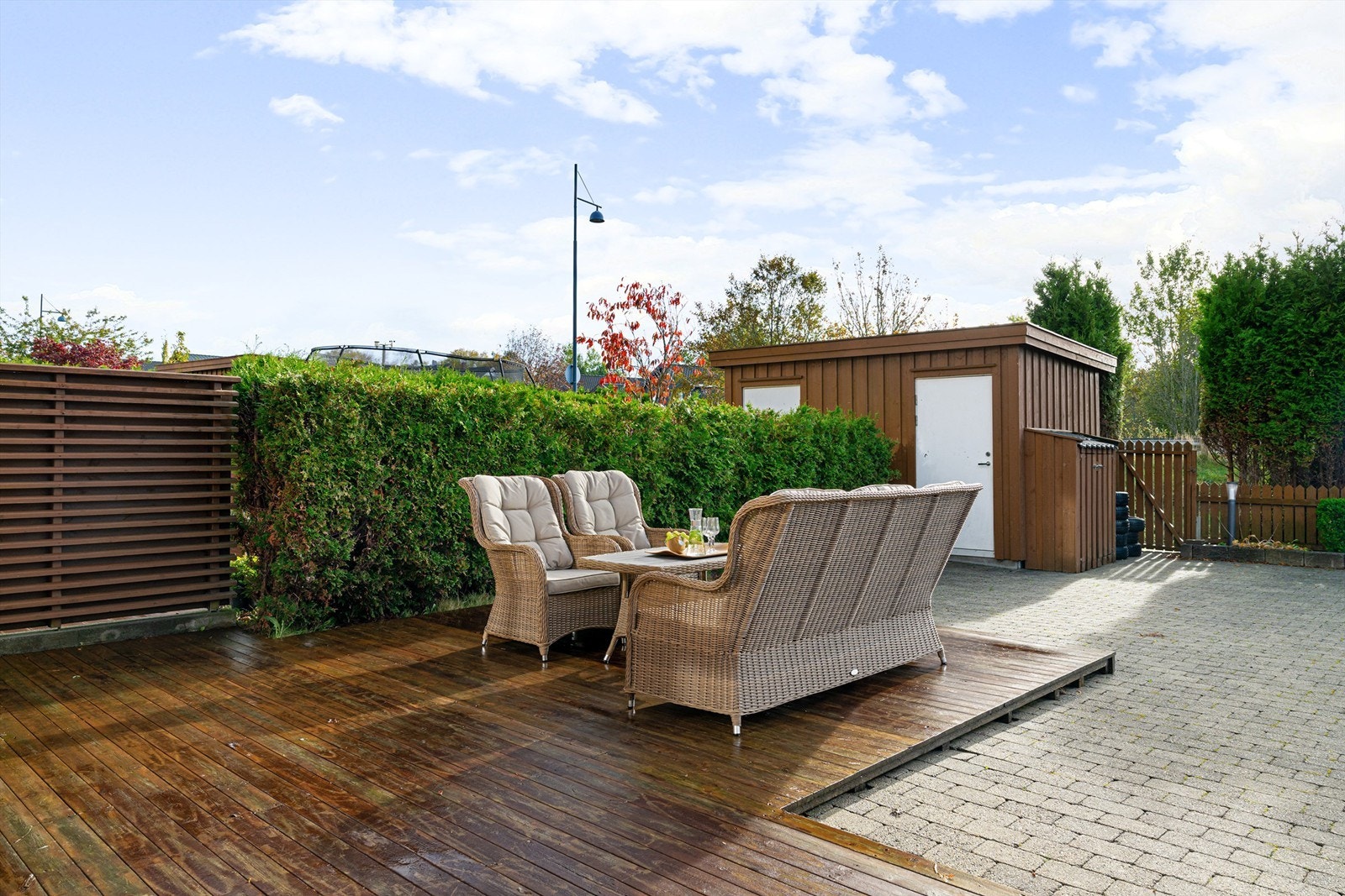 Her har man også en utebod som rommer mye på 5 kvm Galleribilde