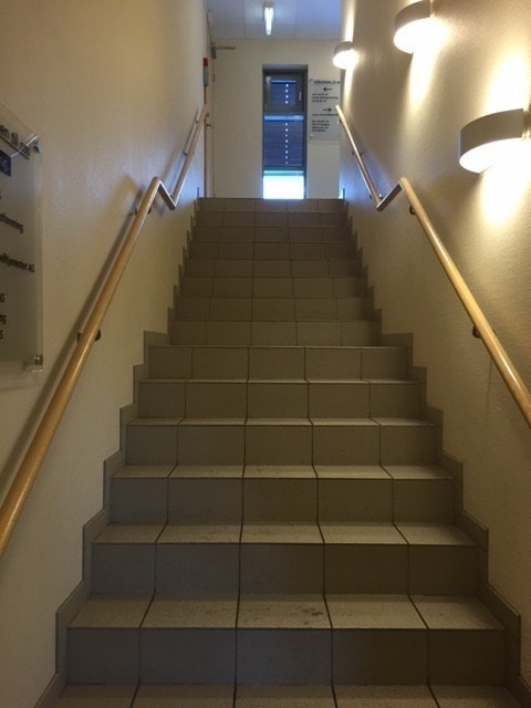trappegang til 2.etg Galleribilde