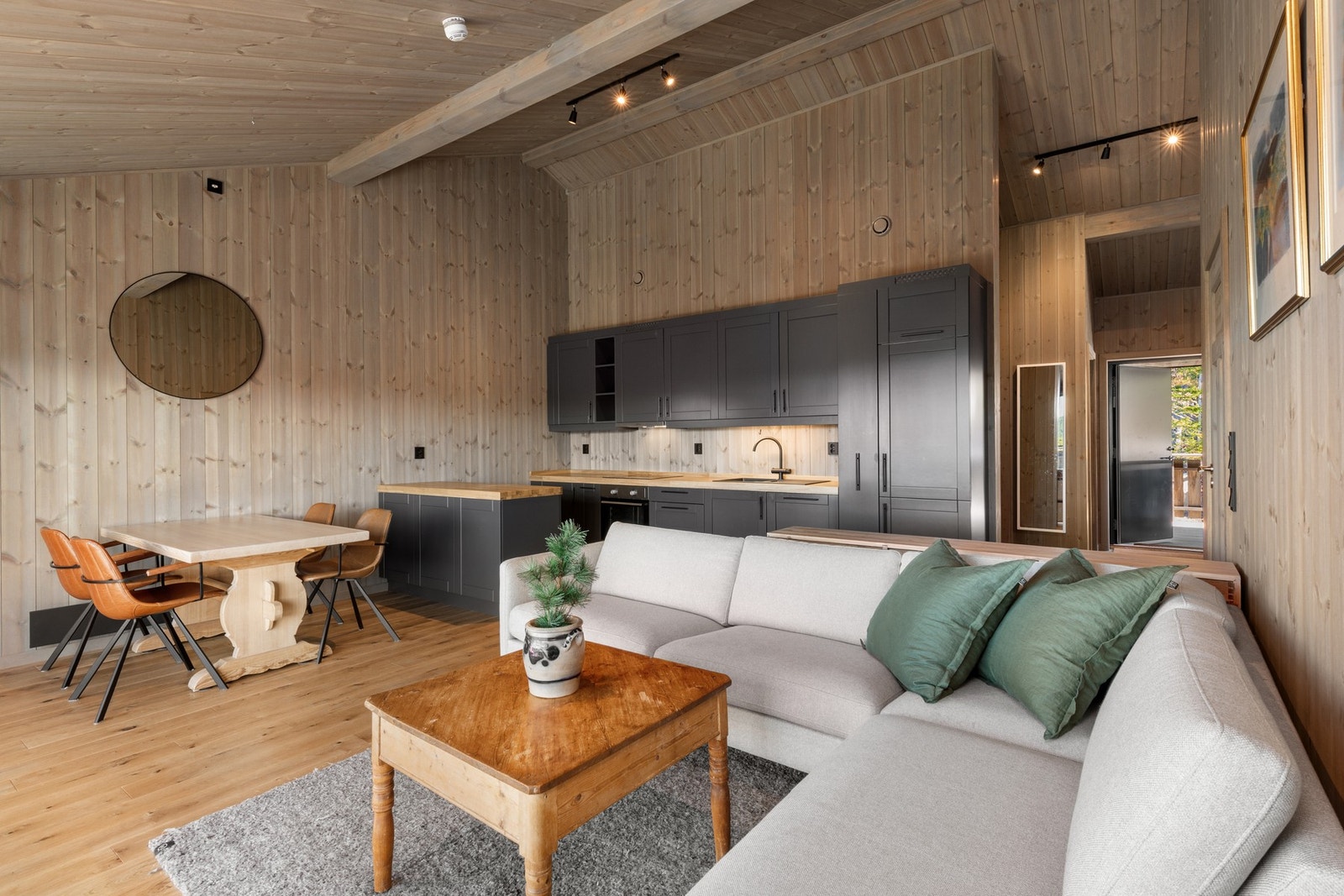 En stilren leilighet rett ved Nesfjellet alpin. Galleribilde