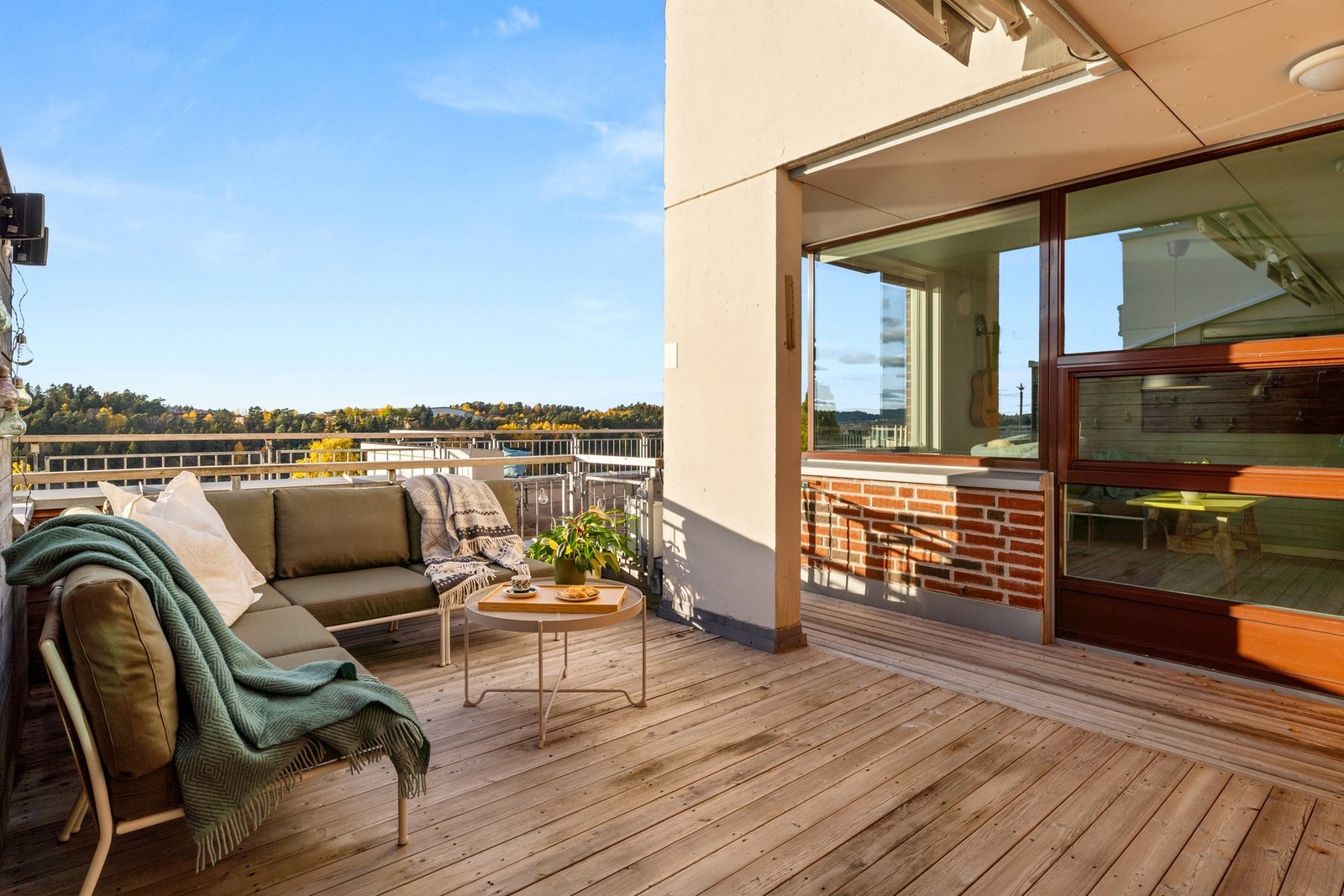 Et av de absolutte høydepunktene ved denne leiligheten er den herlige terrassen på 16 m². Galleribilde