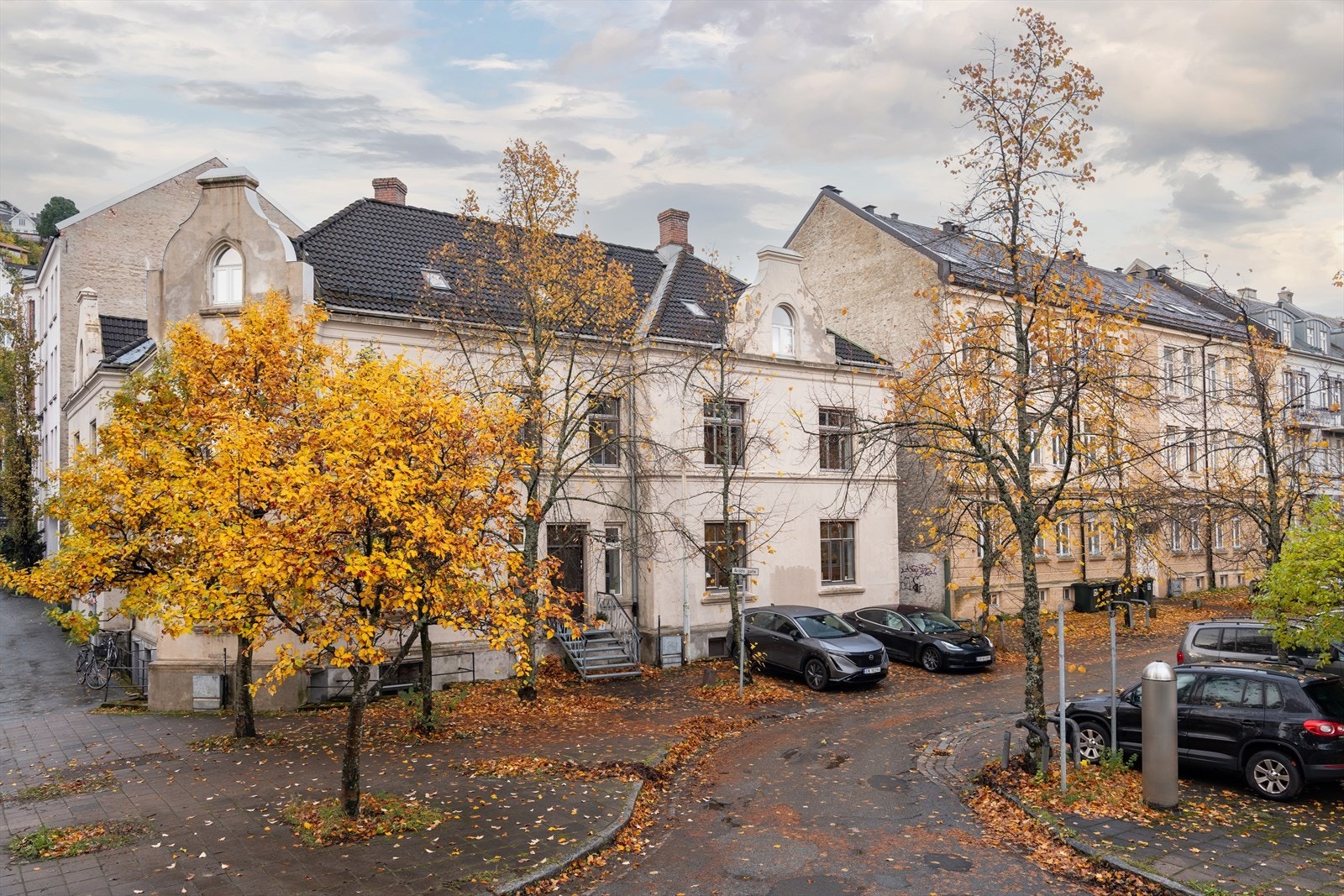 Bygården ble bruksendret og omfattende renovert tilbake i 2005 da borettslaget ble stiftet. Borettslaget består av 11 andeler og fremstår som veldrevet. Galleribilde