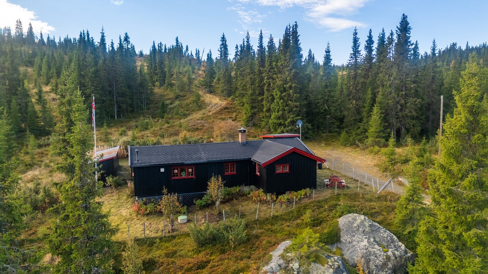 Plass til parkering ved hytta Galleribilde