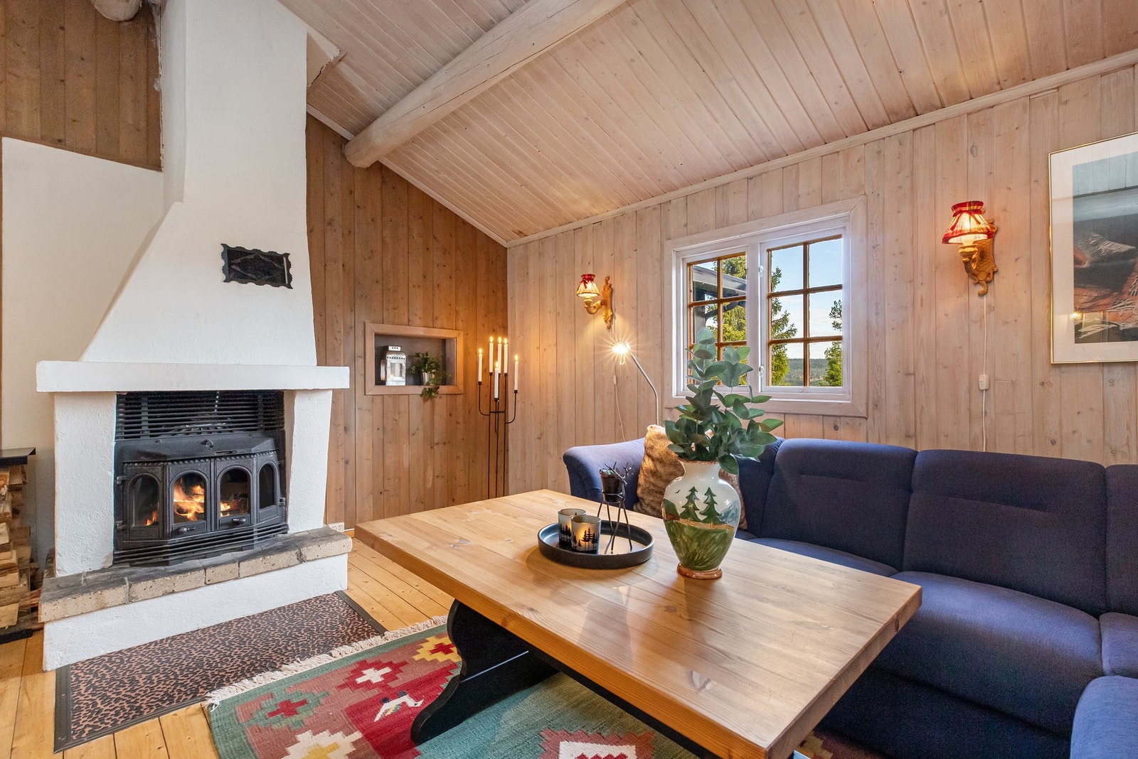 Vinduene slipper inn godt med dagslys Galleribilde