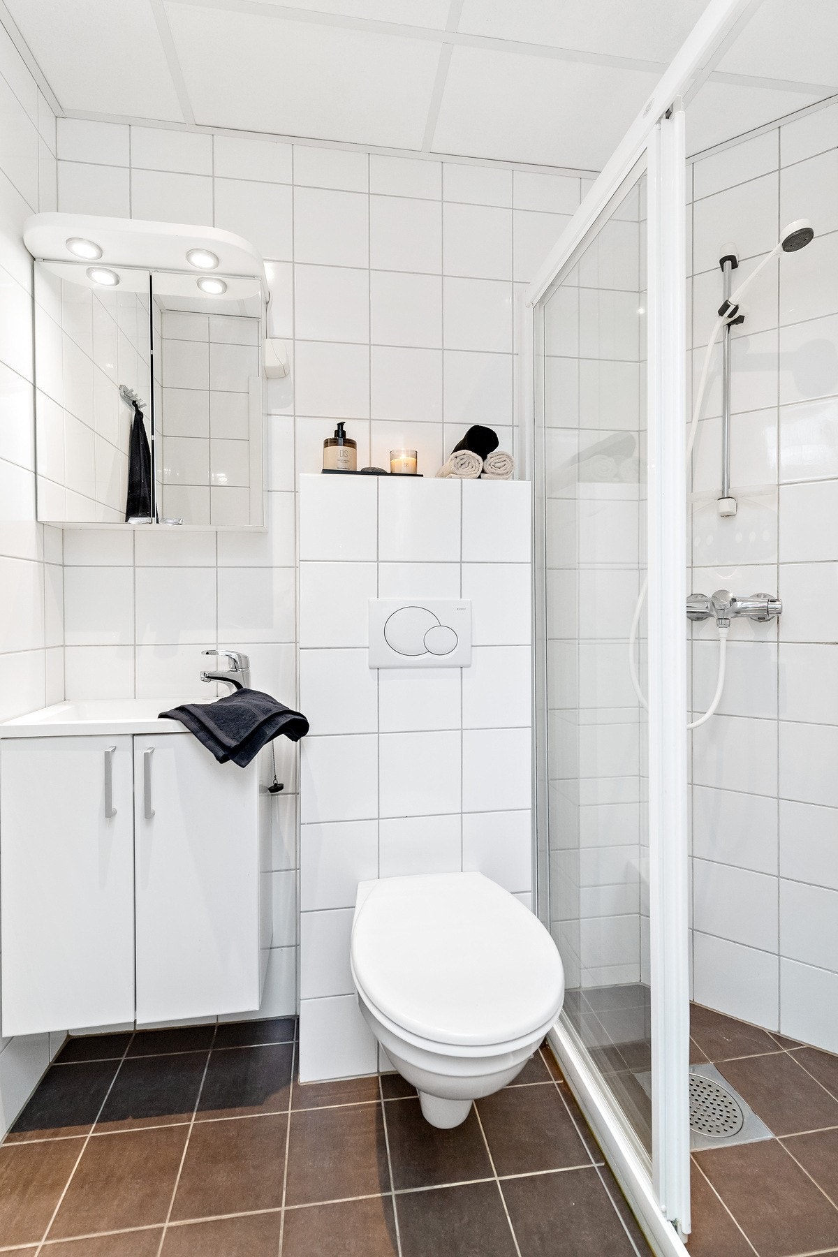 Flislagt bad. Galleribilde