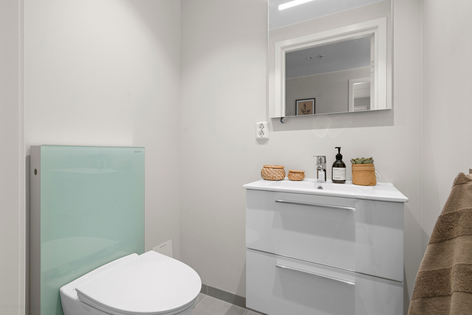 Toalettrom. Galleribilde