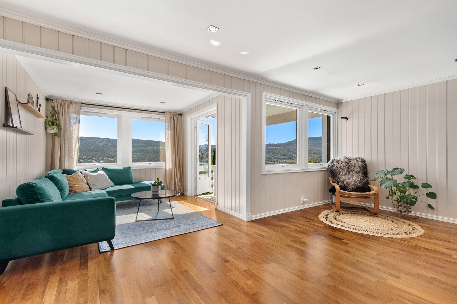 Herman Wildenveys gate 36 NYE SOMMER-6690.jpg Galleribilde