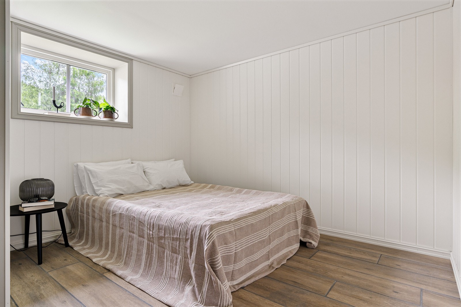 Soverom på ca. 9,5 kvm Galleribilde