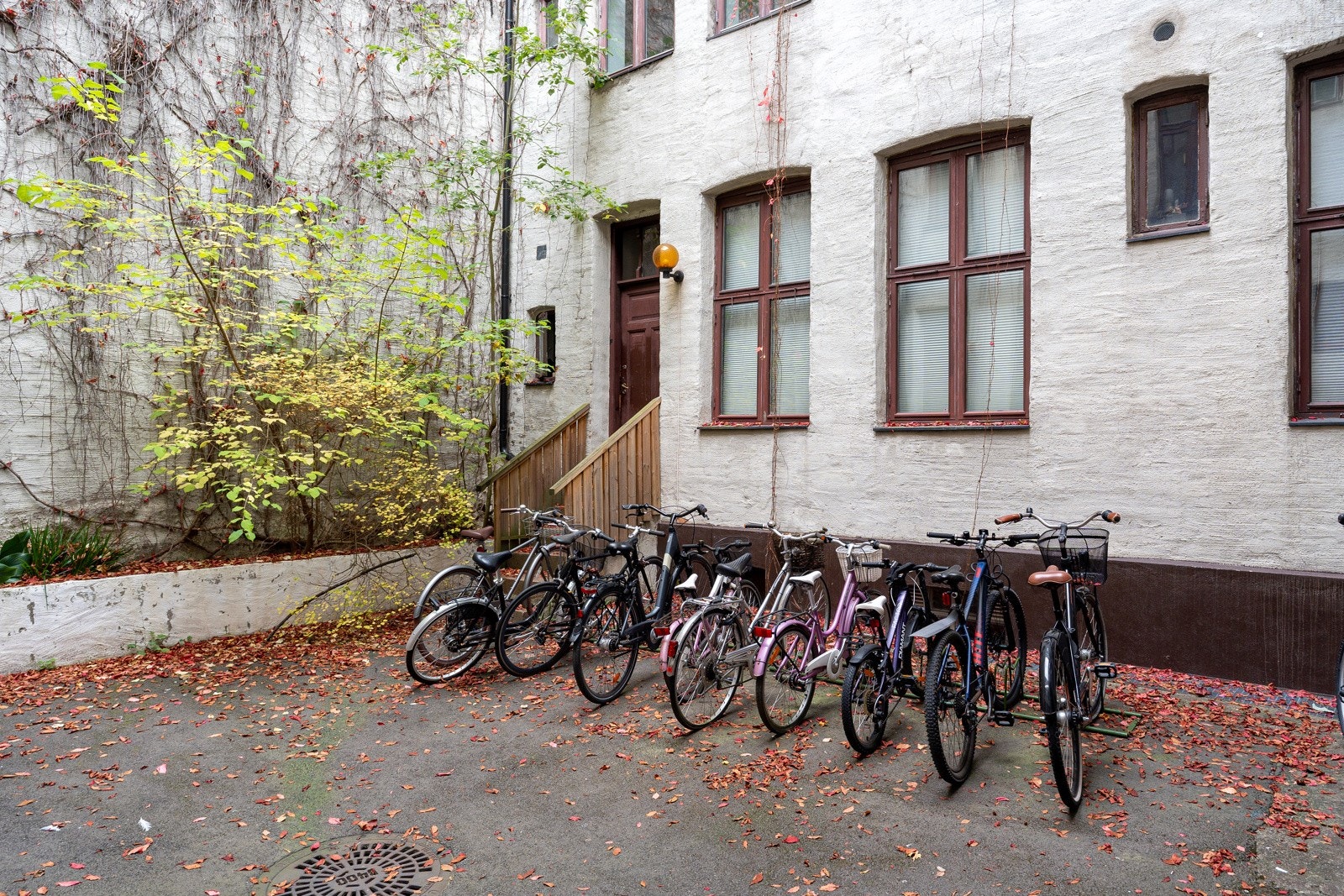 Felles sykkelparkering. Galleribilde