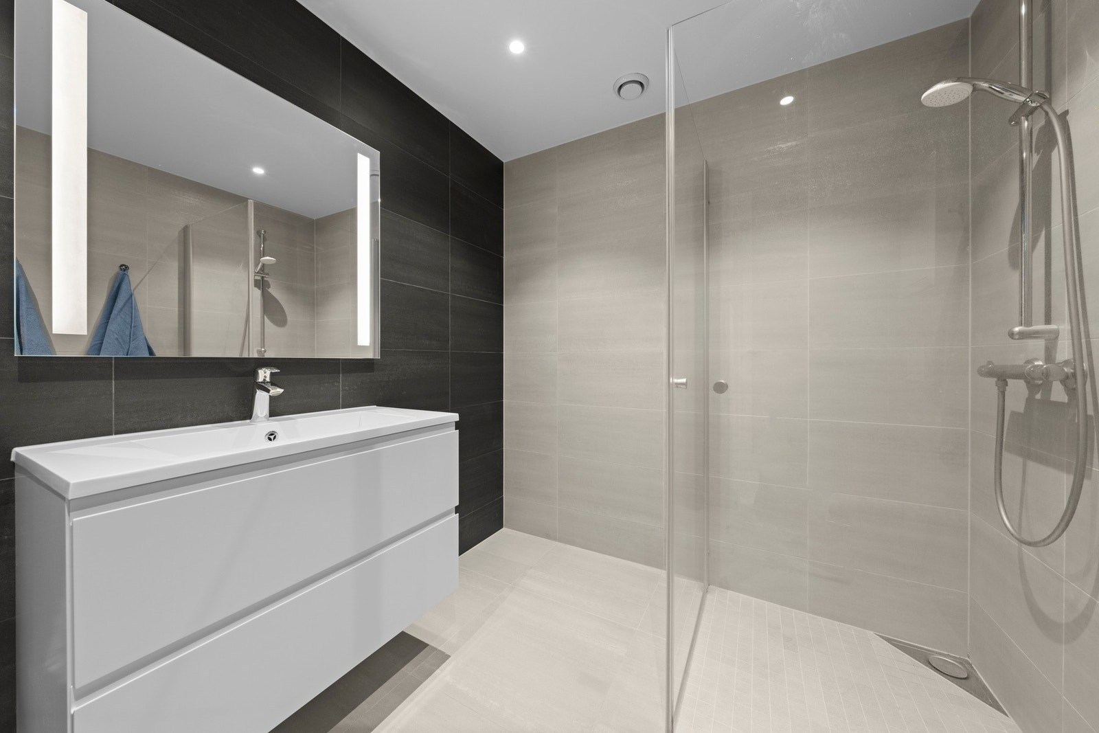 Bad annen etasje Galleribilde