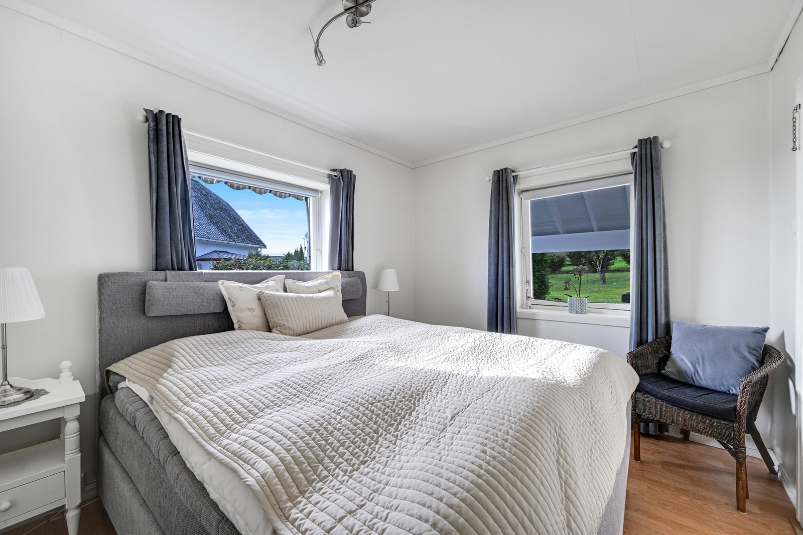 I første etasje er det i tillegg et soverom Galleribilde