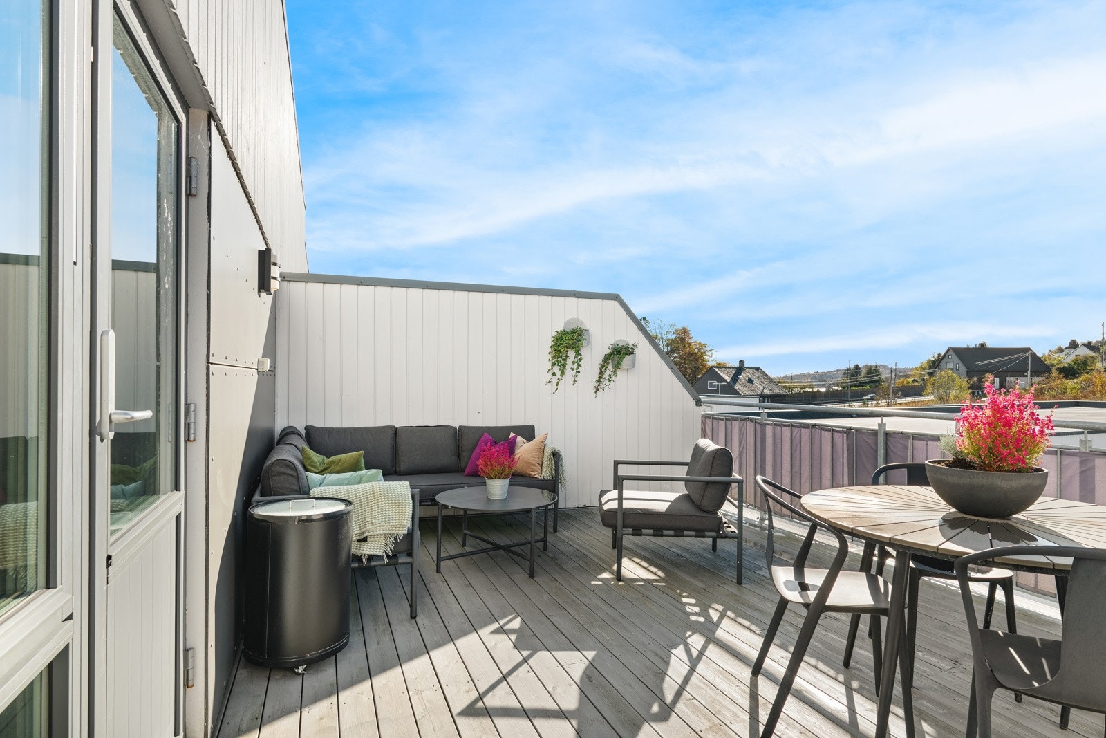 Lunt og usjenert Galleribilde