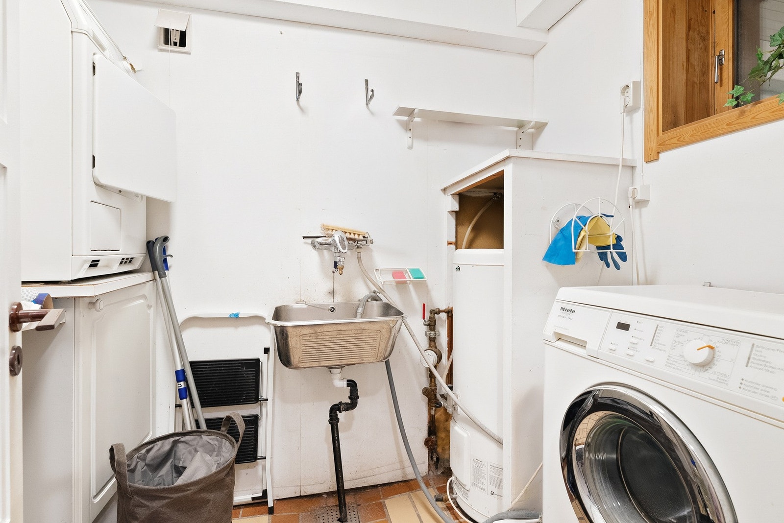 Vaskerom med varmekabler i gulv Galleribilde