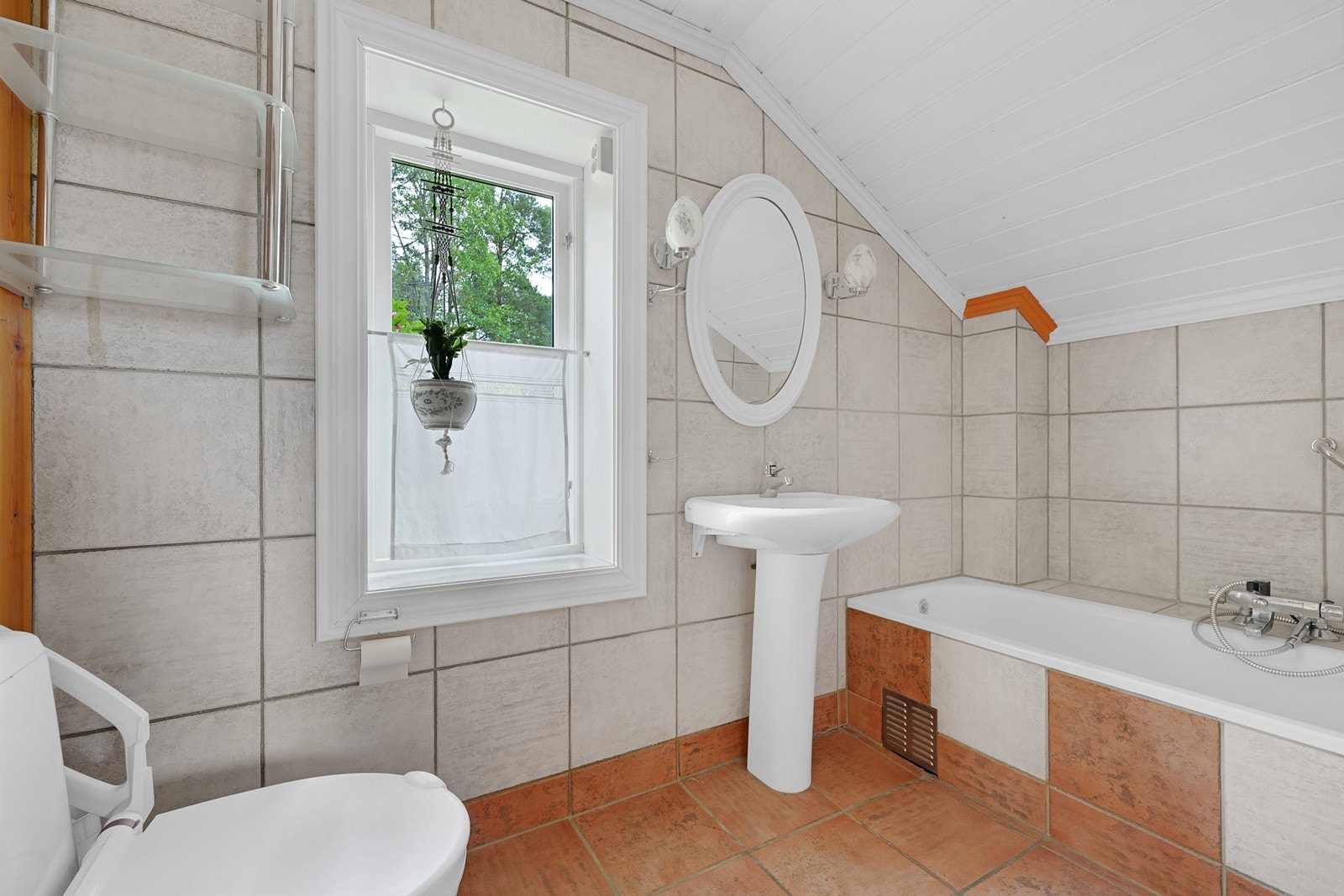 Bad/wc hovedhus 2. etasje Galleribilde