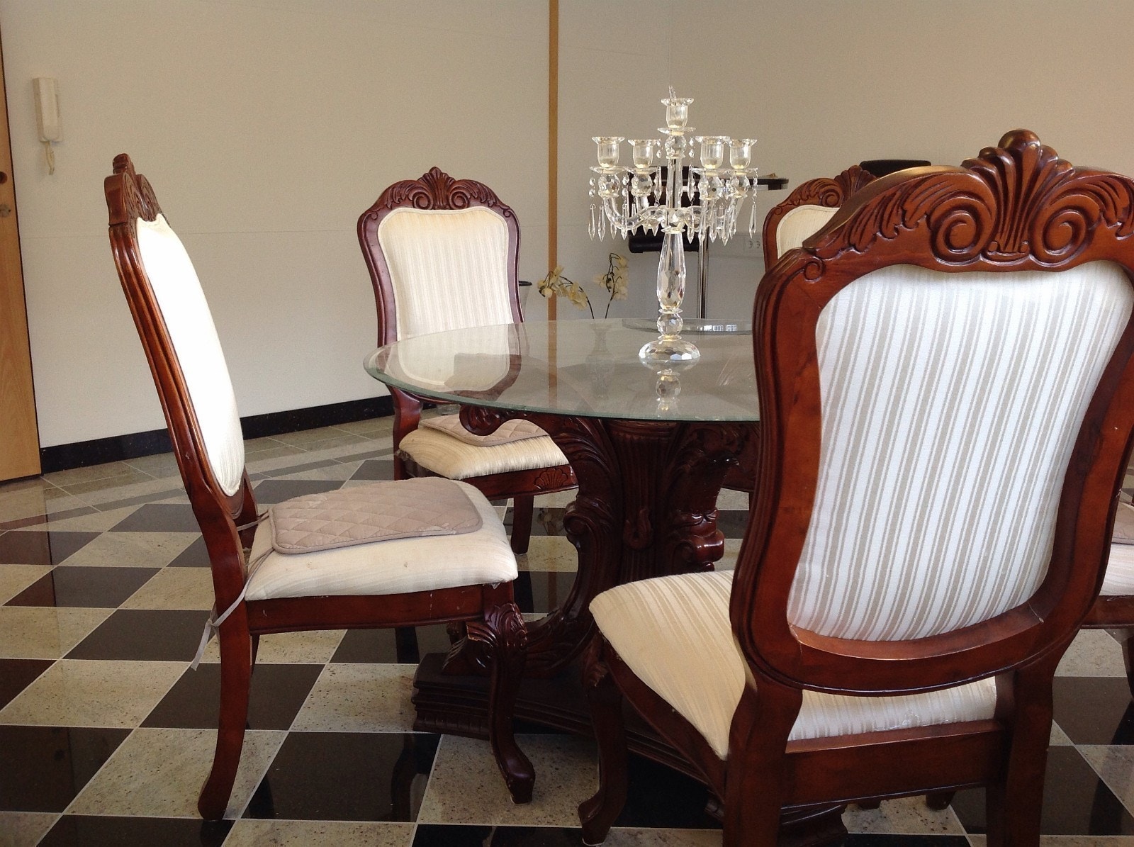 GRUPPEROM Galleribilde