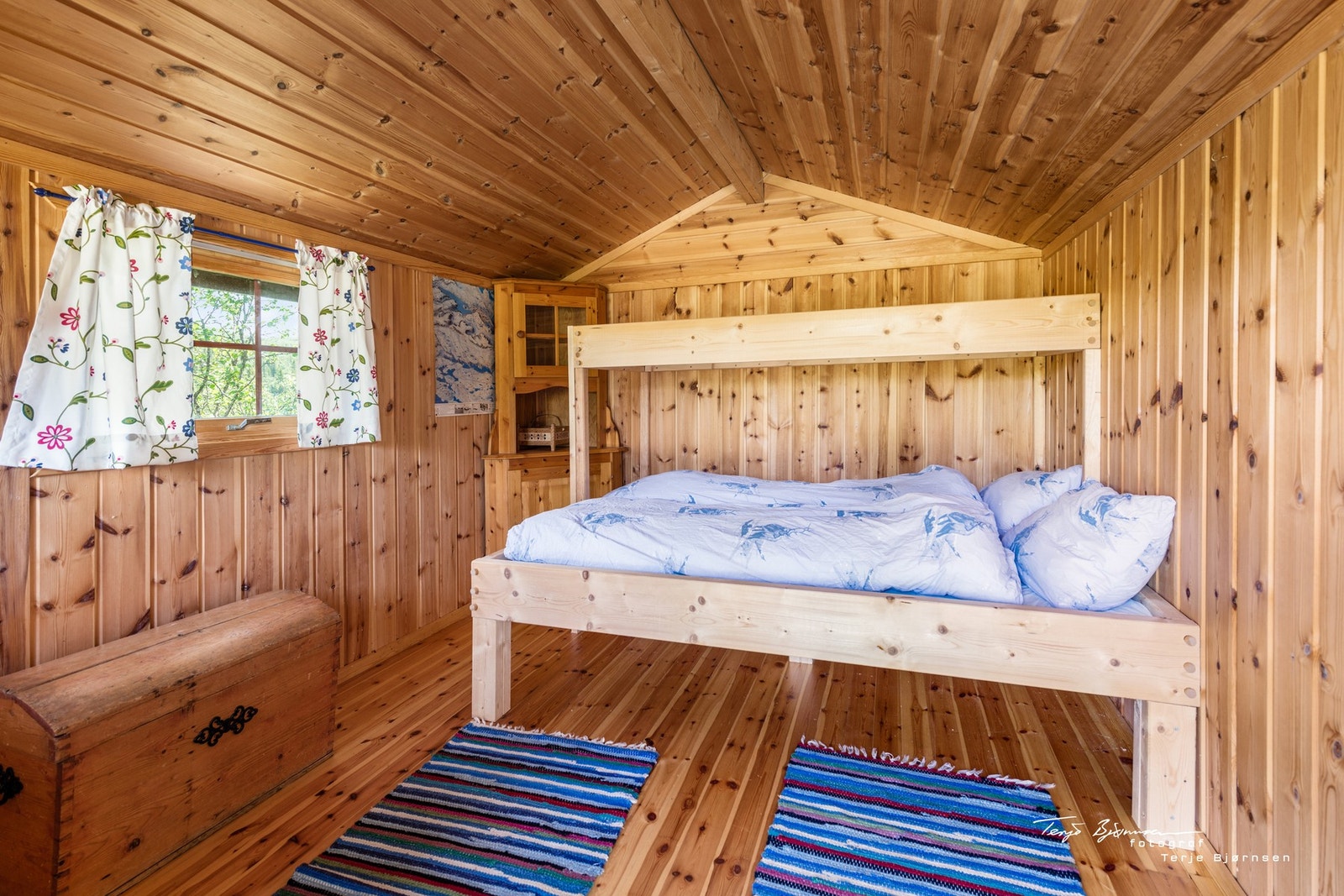 Annekset har sengeplasser for to personer. Galleribilde