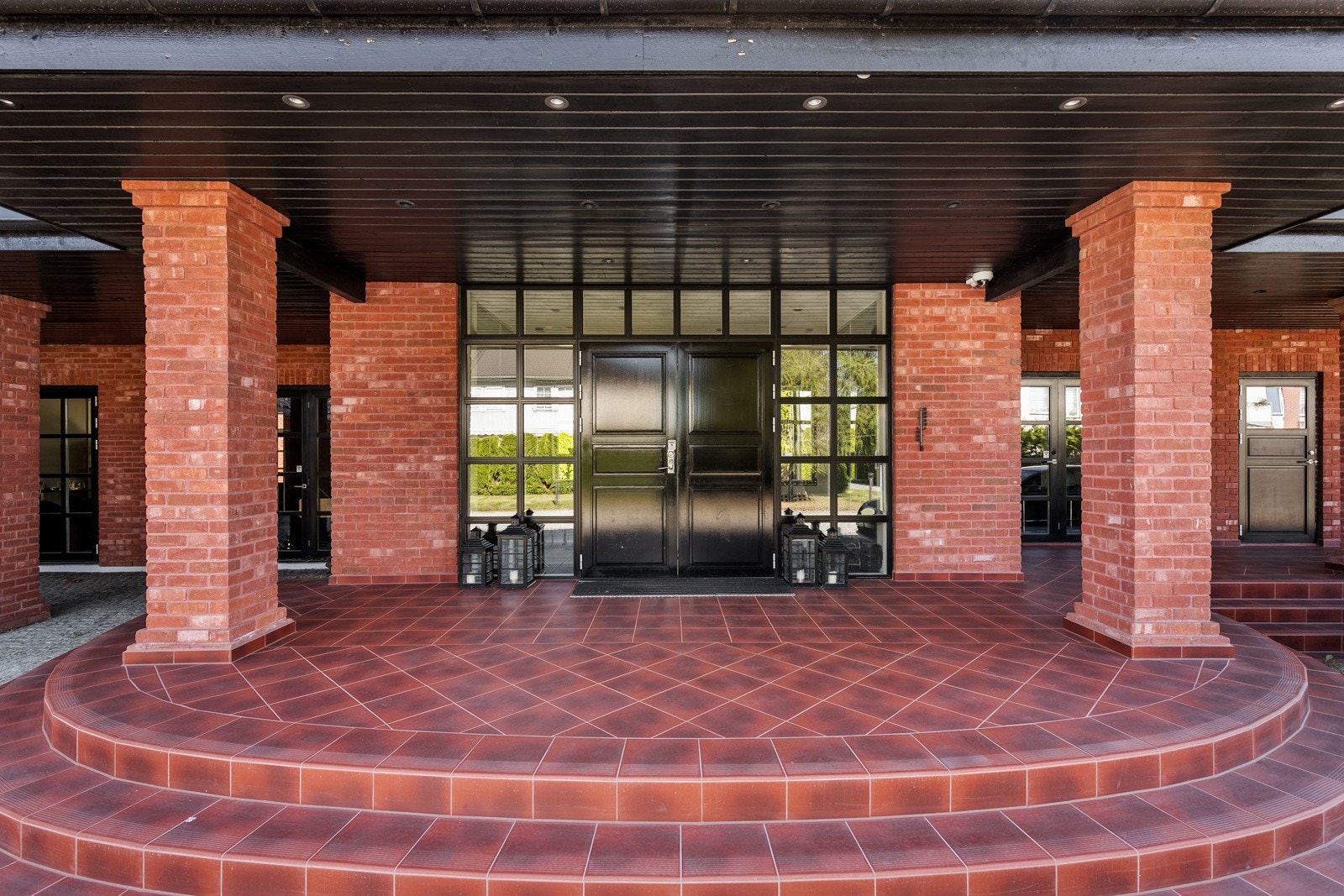 Inngangsparti Galleribilde