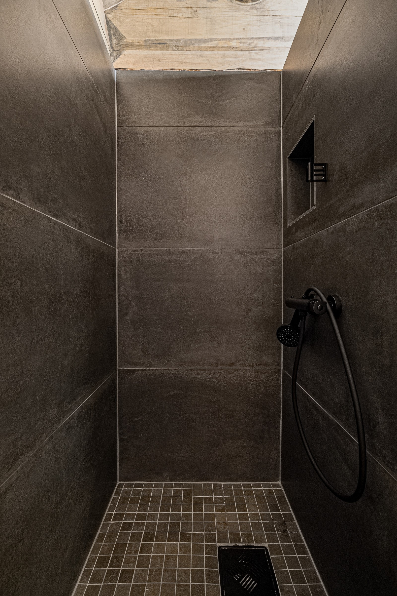 Dusj i badehus Galleribilde