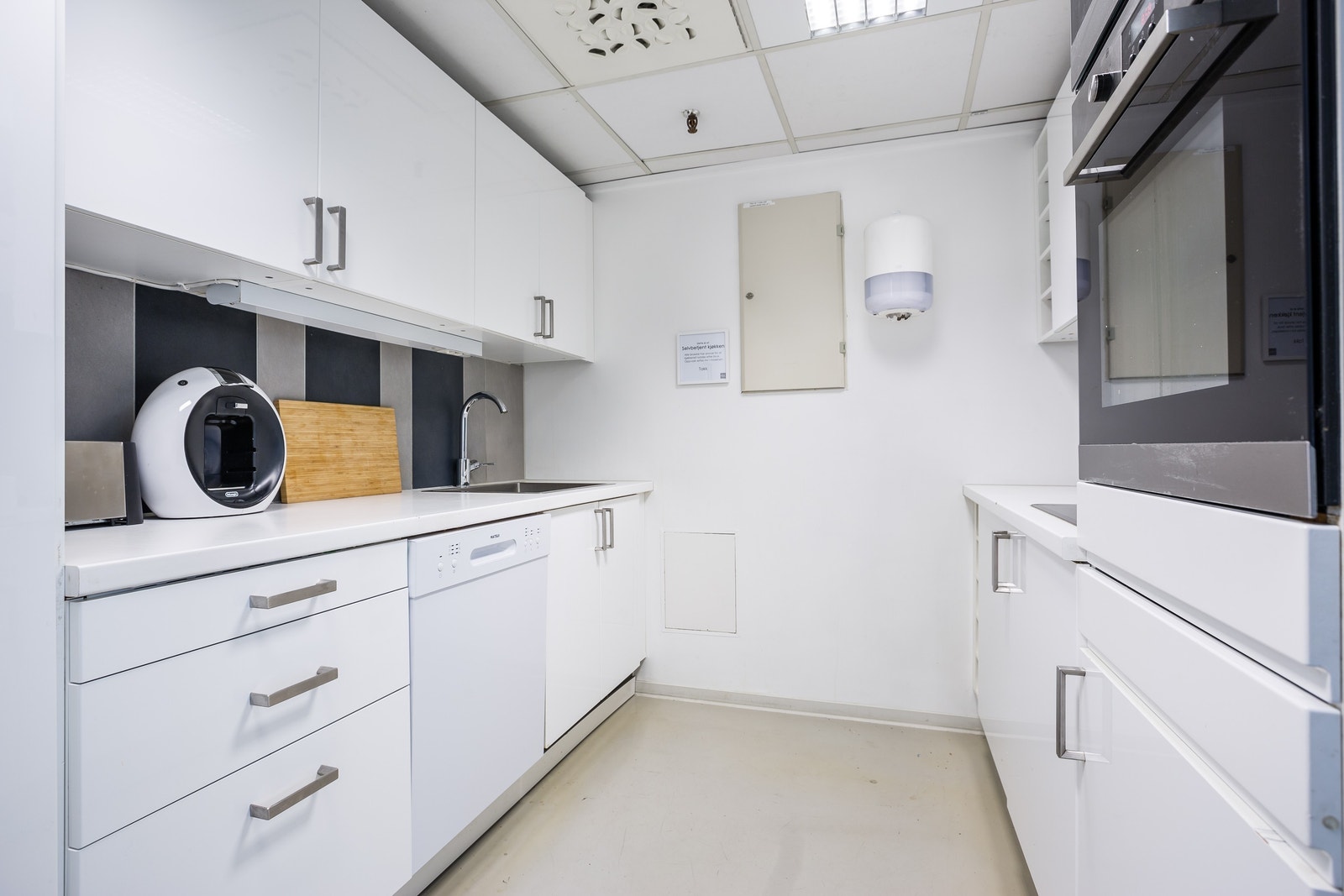 Fullt utstyrt kjøkken med alt du trenger. Renhold inkludert Galleribilde