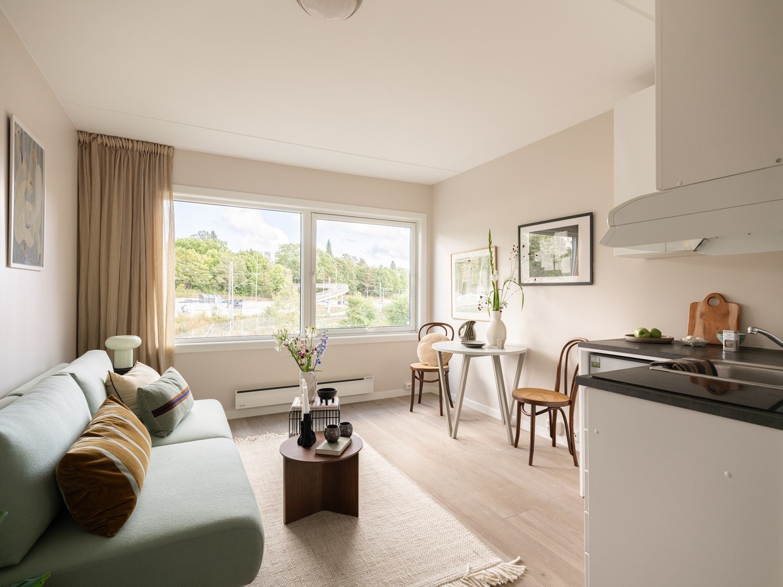 En lys og arealeffektiv 1-roms leilighet, det perfekte førstegangskjøpet. Galleribilde