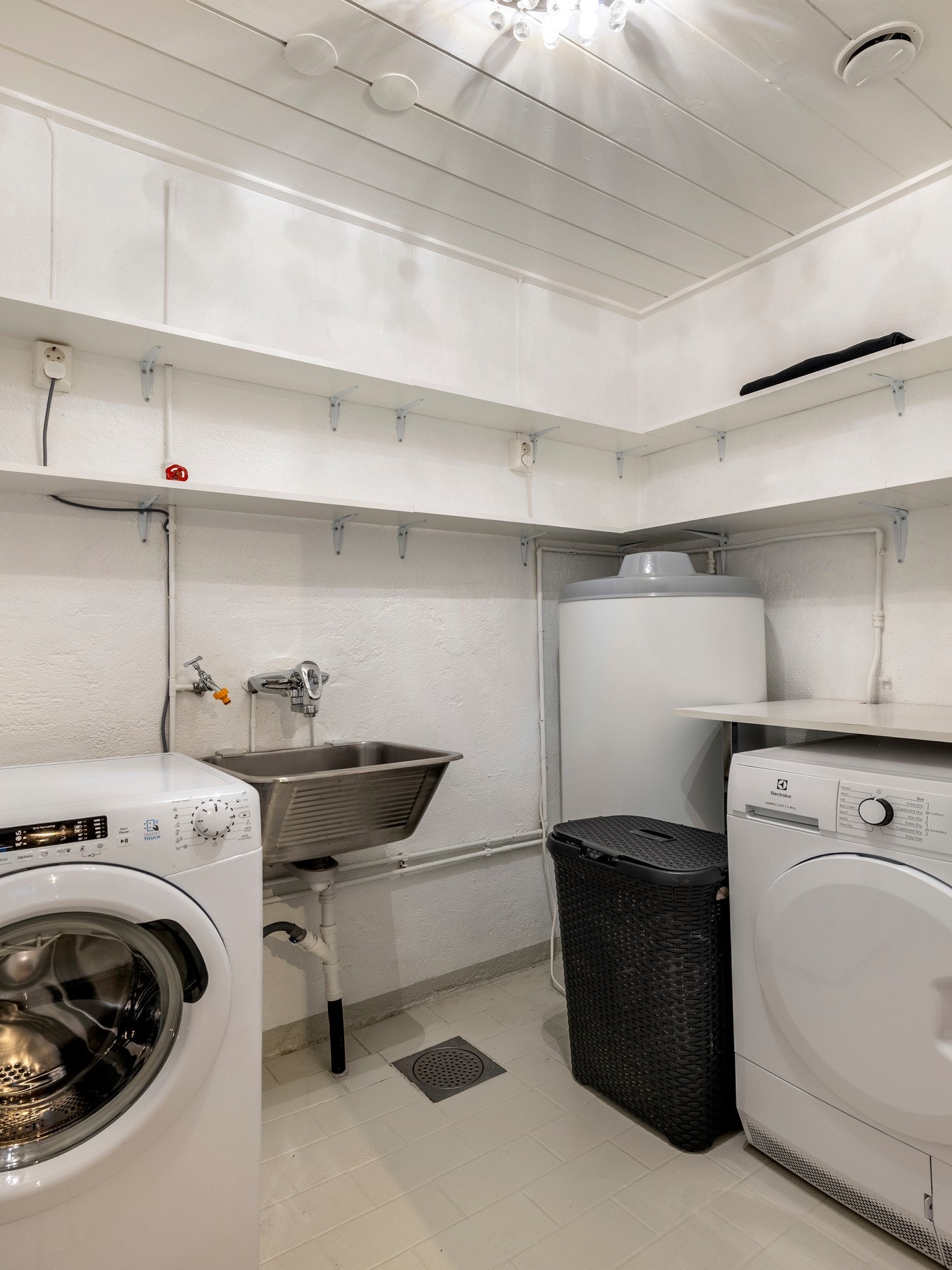 Separat vaskerom i u. etasjen - TG:3 Galleribilde