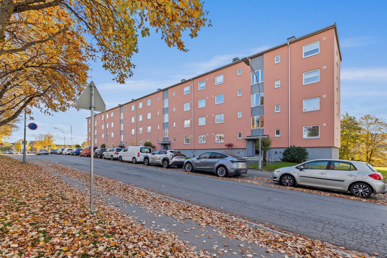 Eiendommen ligger i et veletablert borettslag Galleribilde