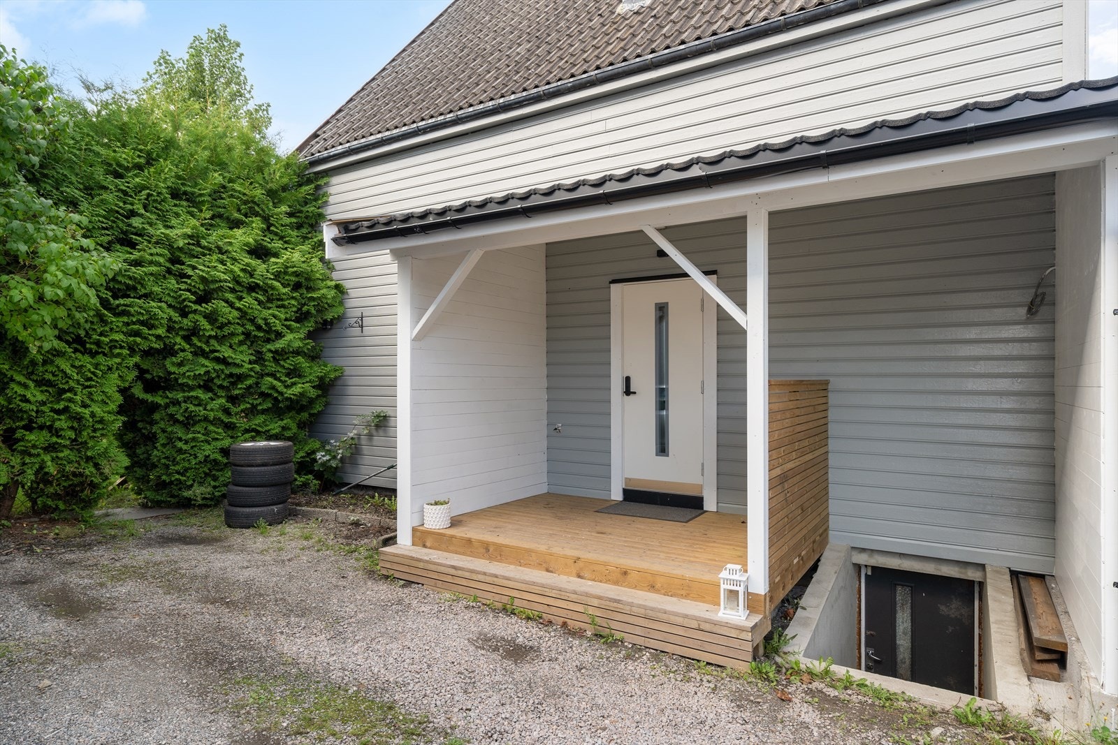 Inngangsparti Galleribilde