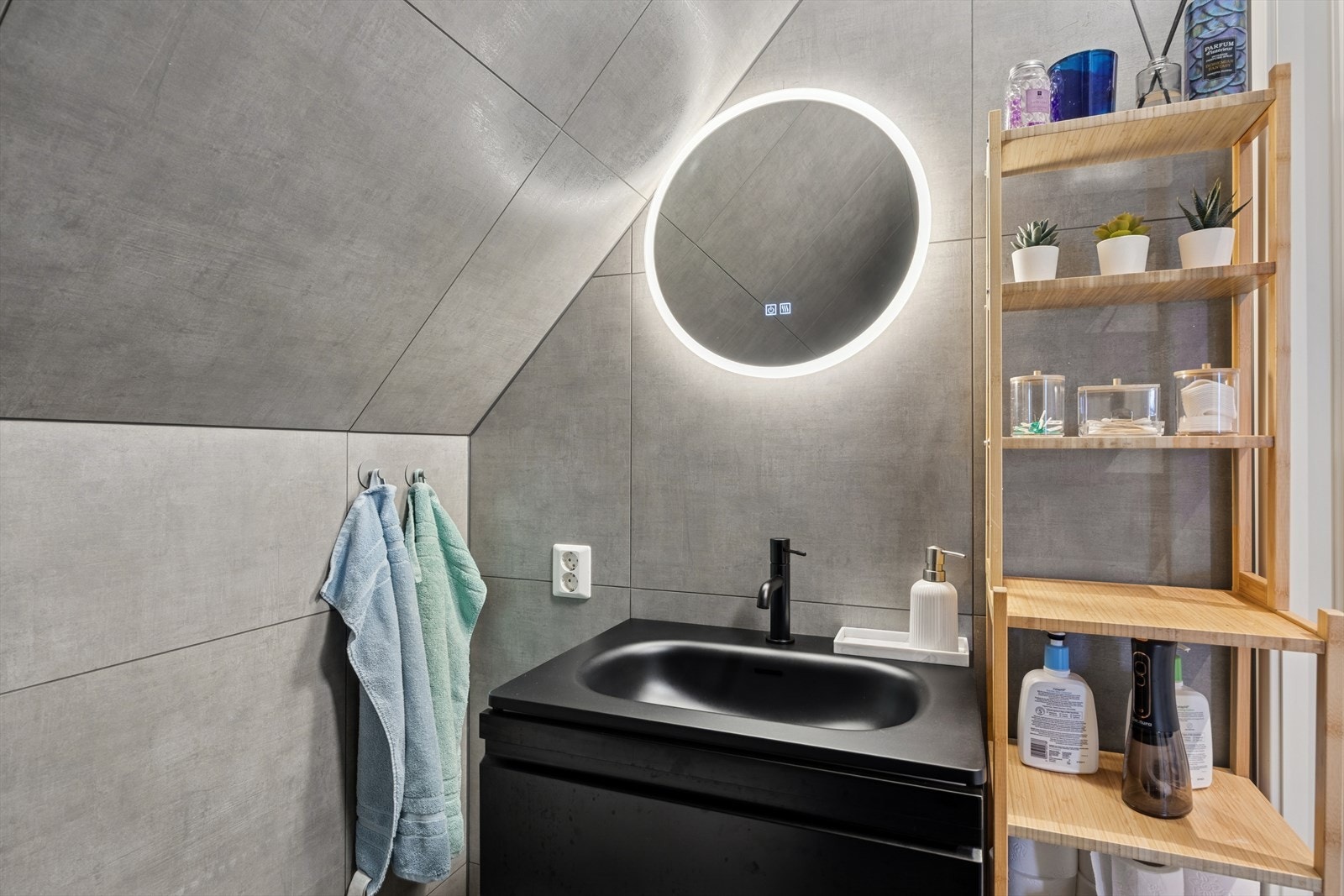 Bad 2. etasje Galleribilde