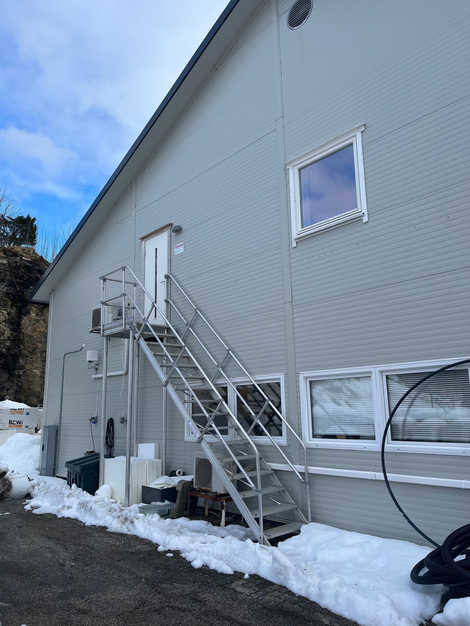 Inngangsparti. Galleribilde