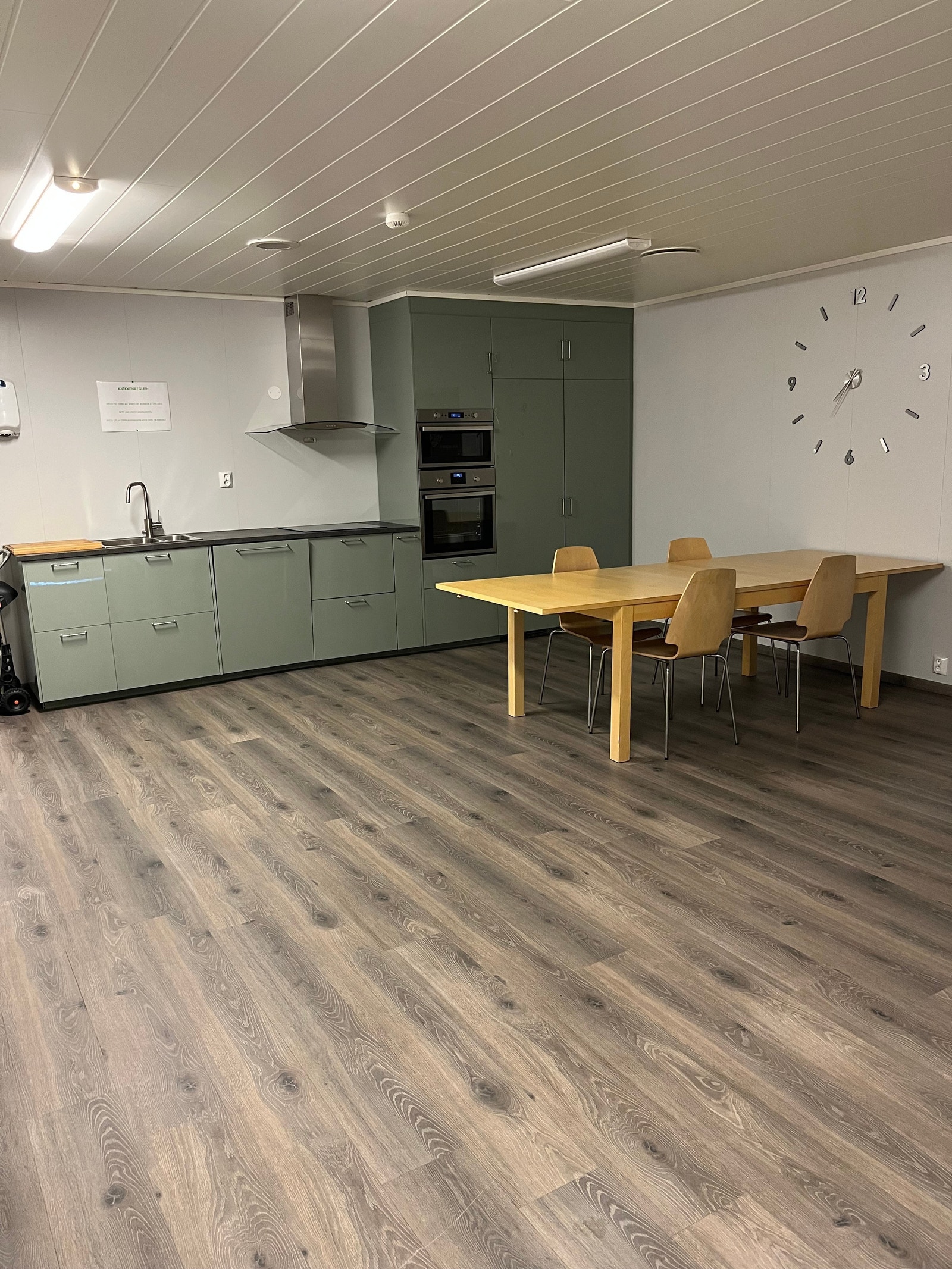 Oppholdsrom. Galleribilde