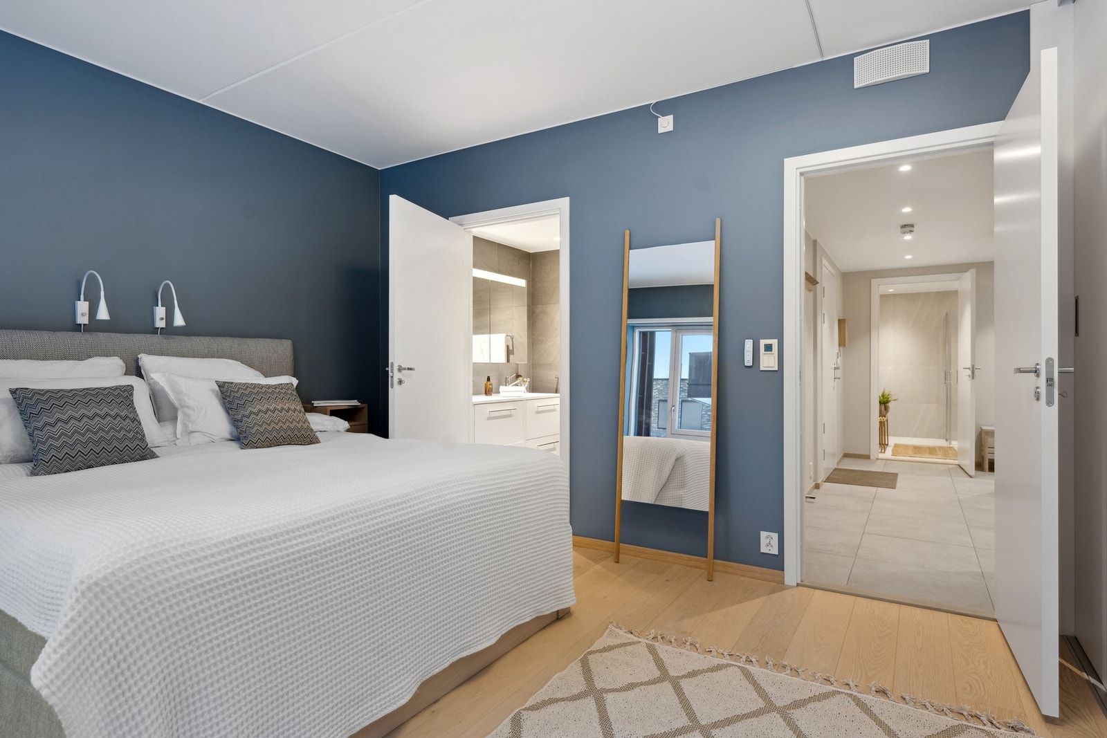 Det er tre fine soverom i boligen Galleribilde