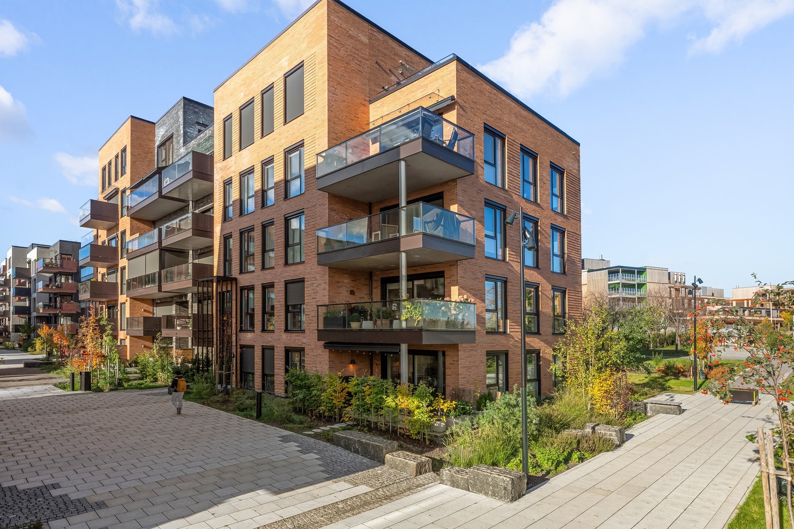 Velkommen til Dragehodesvingen 18 v/Håkon Sæther i PrivatMegleren Bærum Galleribilde