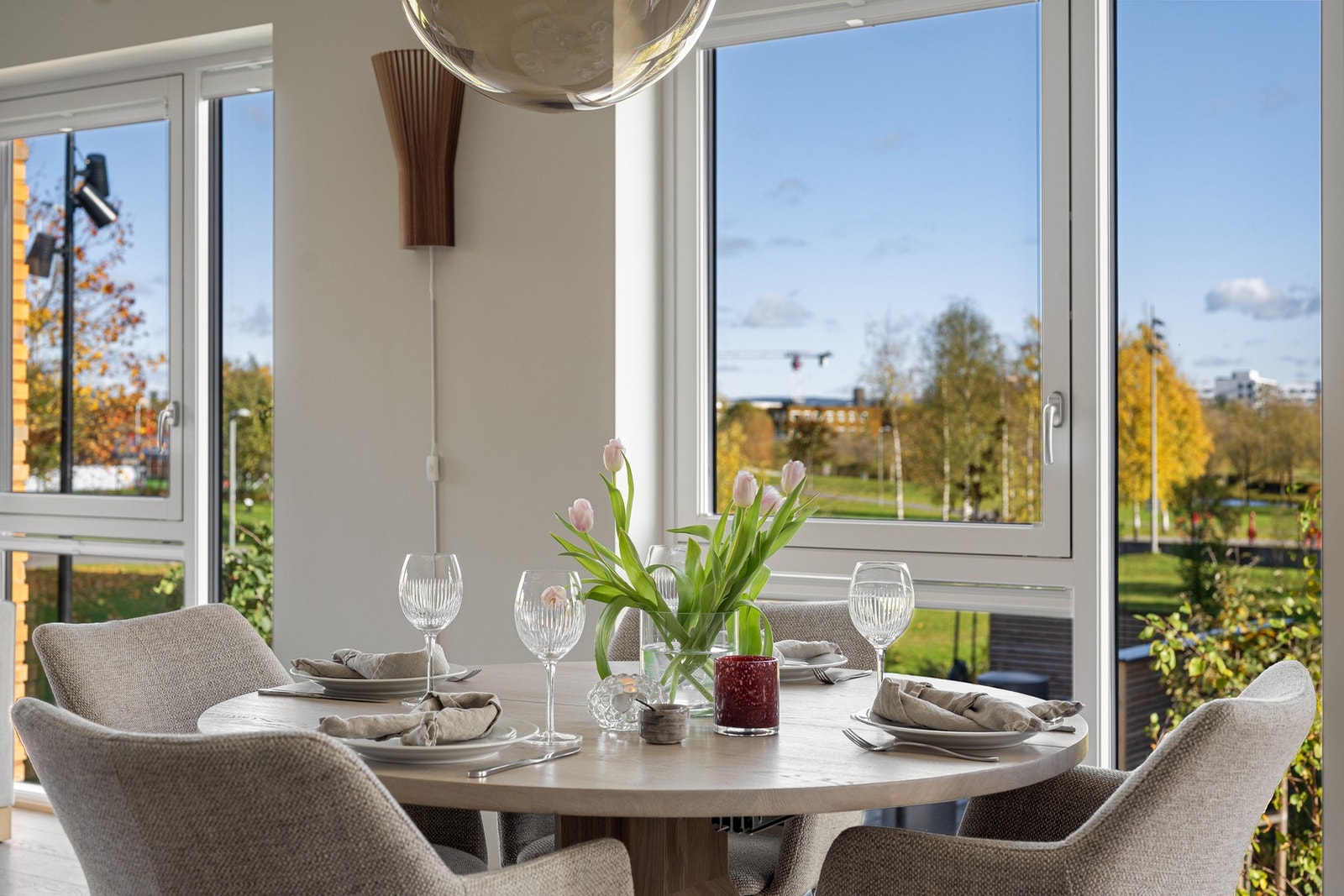 En romslig og lys 4-roms leilighet som stod ferdig i 2024 Galleribilde