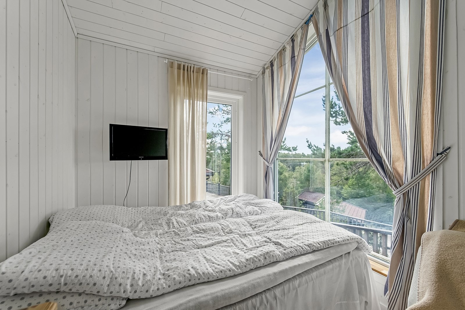 Den flotte utsikten mot naturen kan nytes fra flere hold. Galleribilde