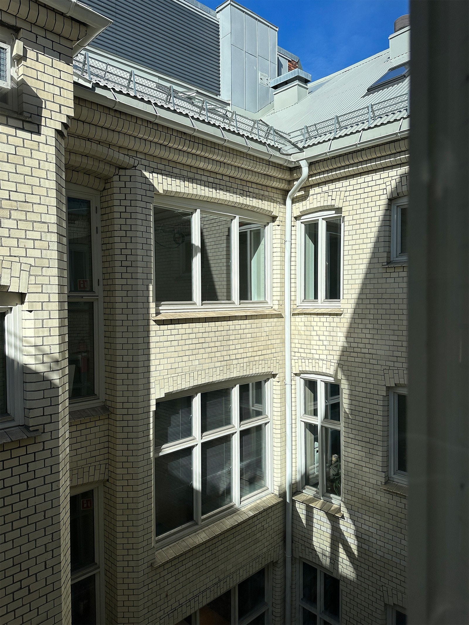 Karakteristisk bakgård Galleribilde