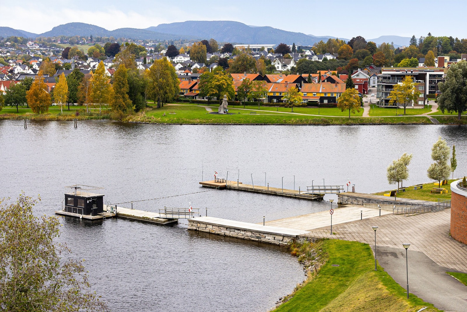 Muligheter for leie av badstue rett på utsiden av døra! Galleribilde