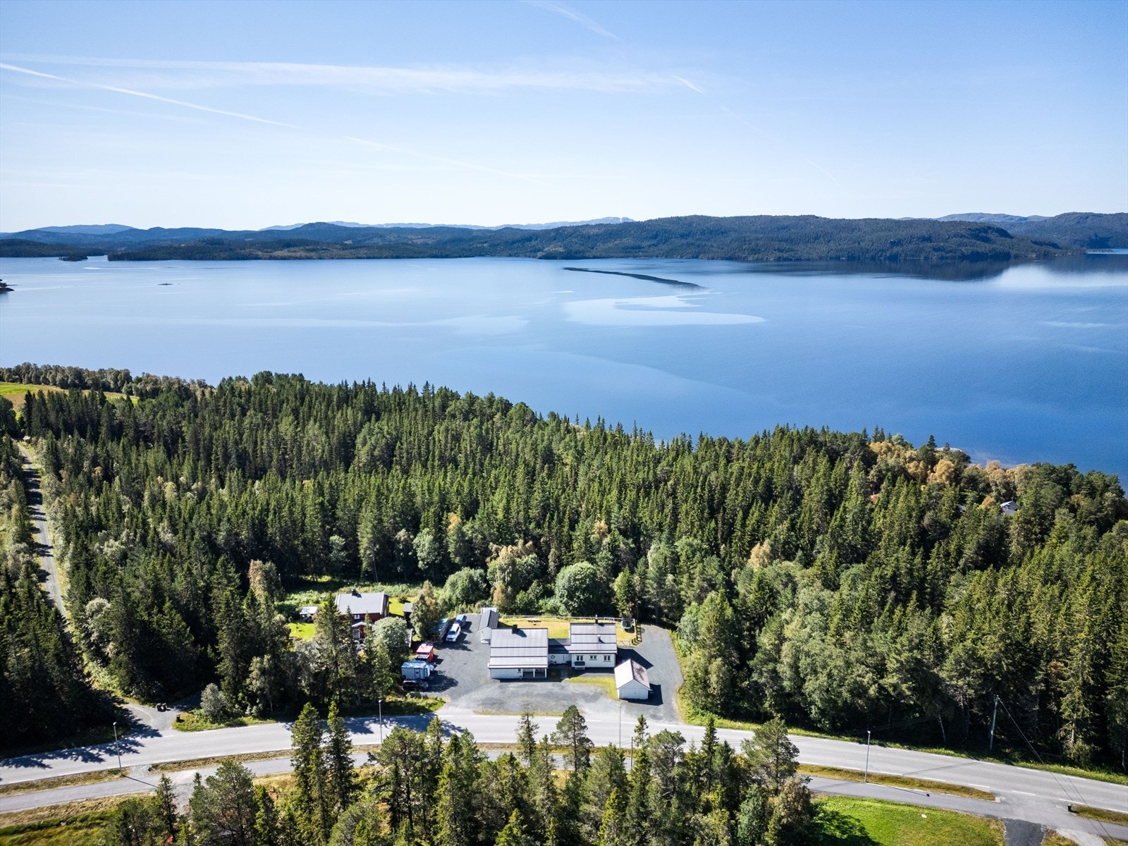 Nærhet til oppkjørte langrennsløpyer på vinterstid Galleribilde